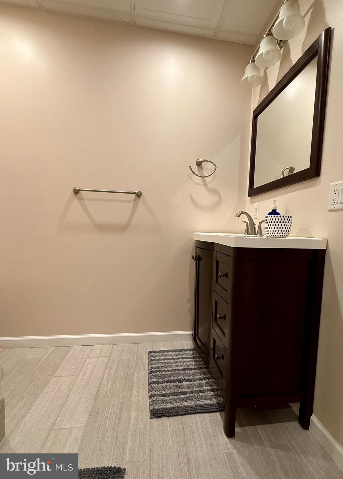 BOW CREEK - Residential