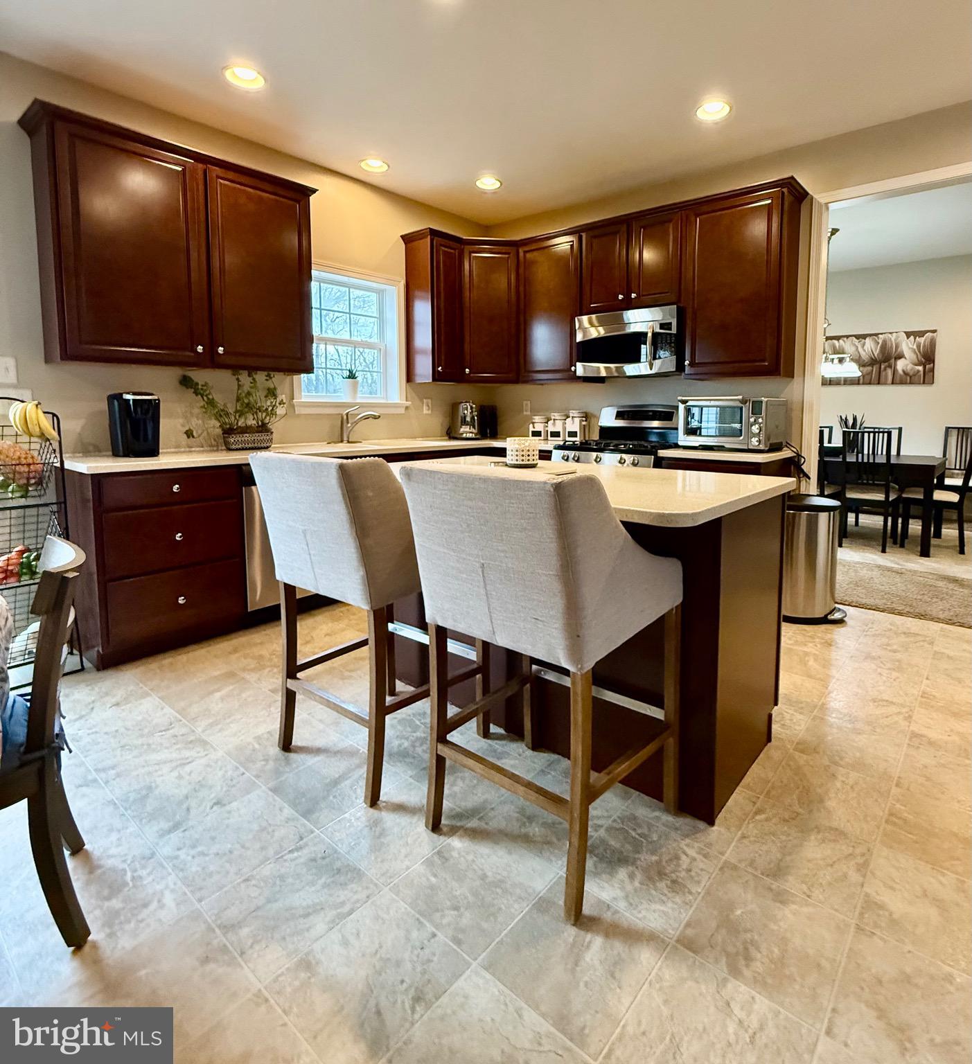 BOW CREEK - Residential