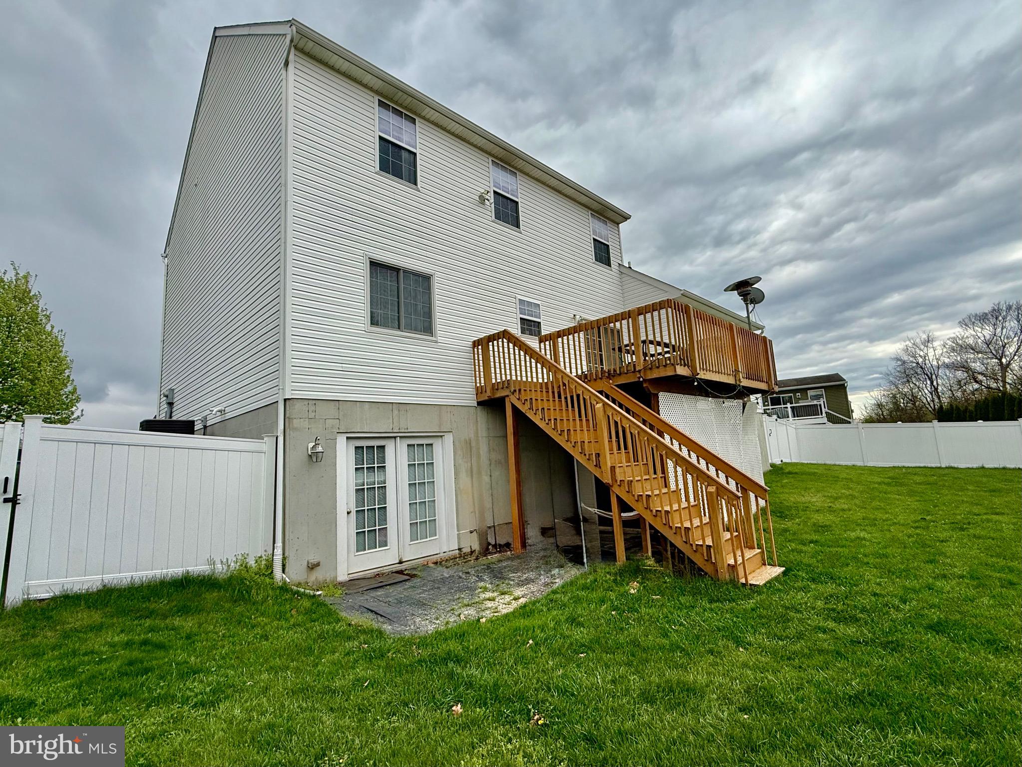 BOW CREEK - Residential