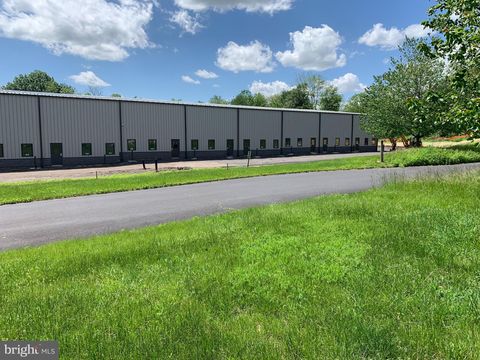 Photo of 44 Industrial Drive, NEW BRITAIN, PA 18901 (MLS # PABU2098064) Photo of 44 Industrial Drive, NEW BRITAIN, PA 18901 (MLS # PABU2098064)