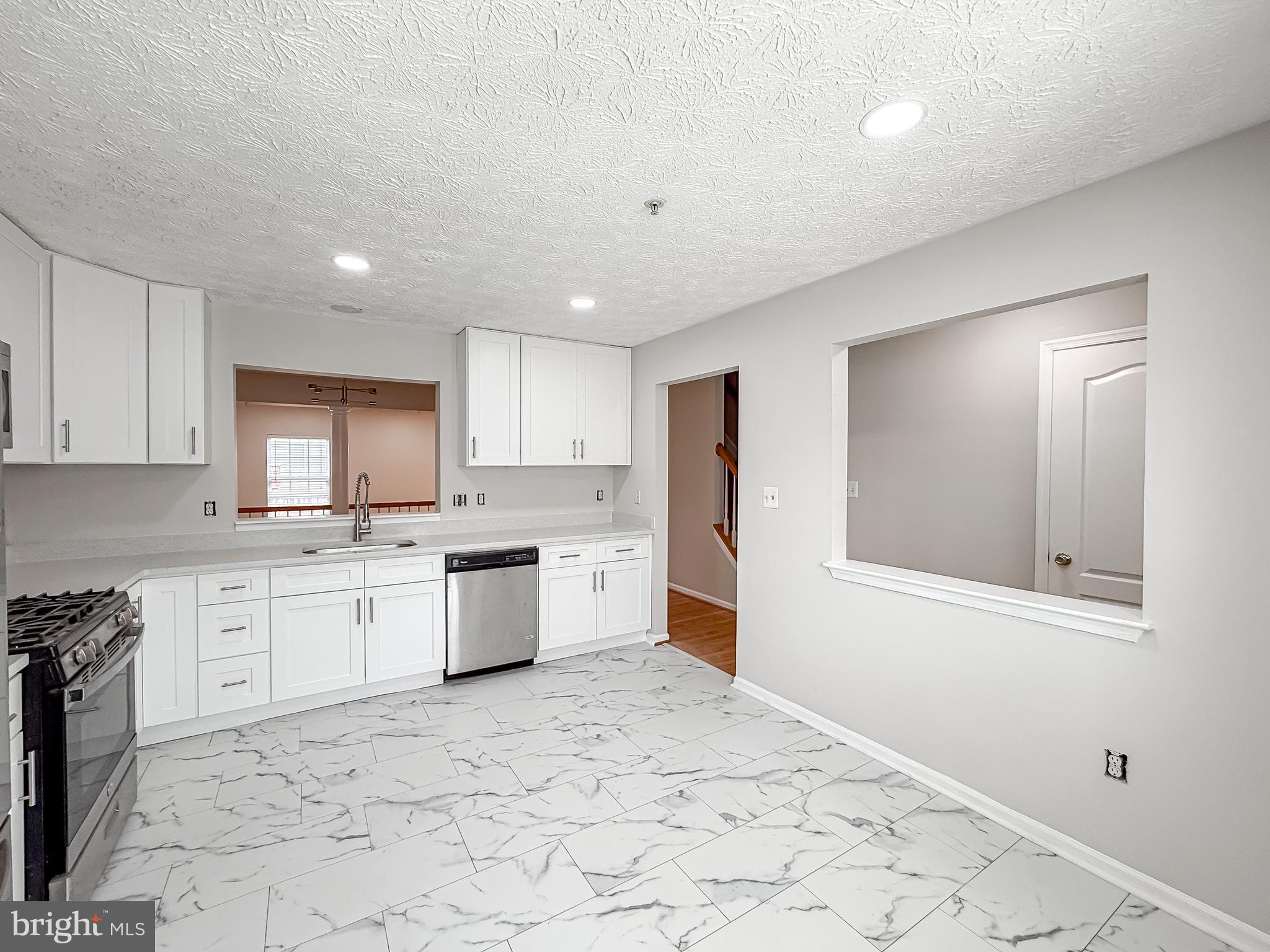 HOWARDS RIDGE - Residential Lease