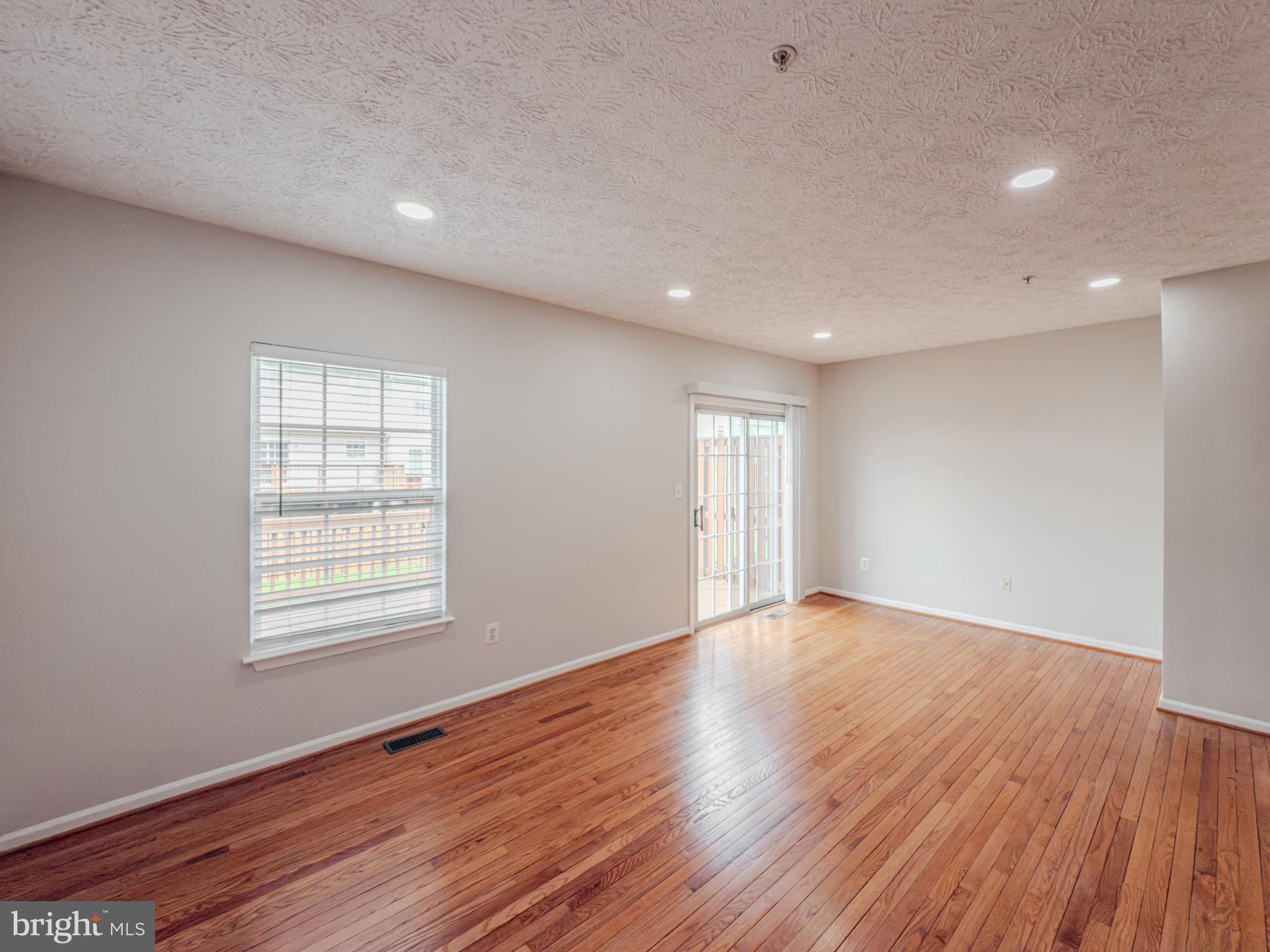 HOWARDS RIDGE - Residential Lease