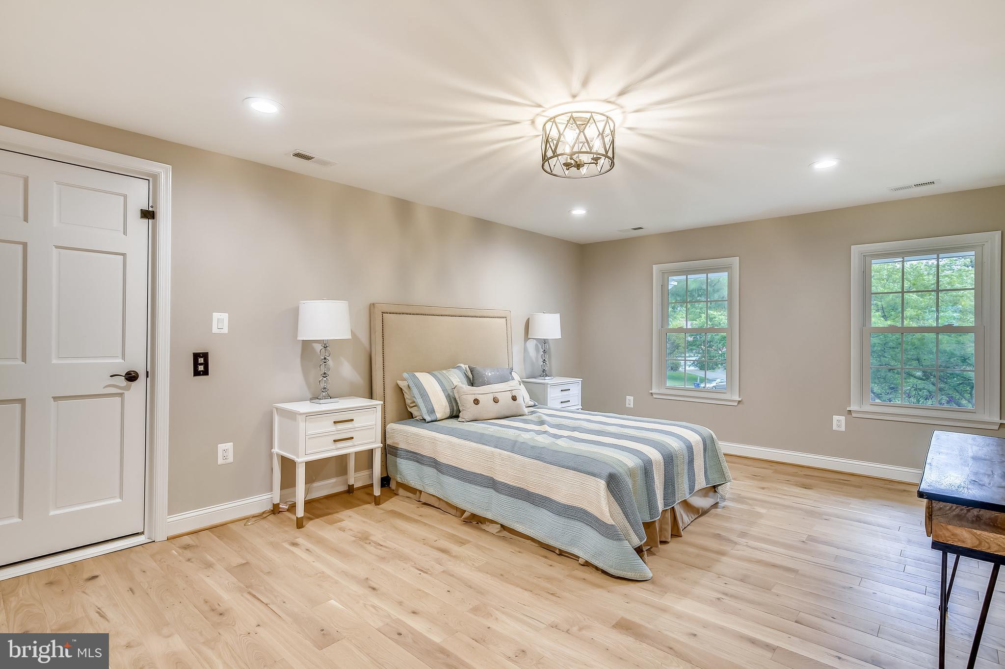 SEMINARY RIDGE - Residential