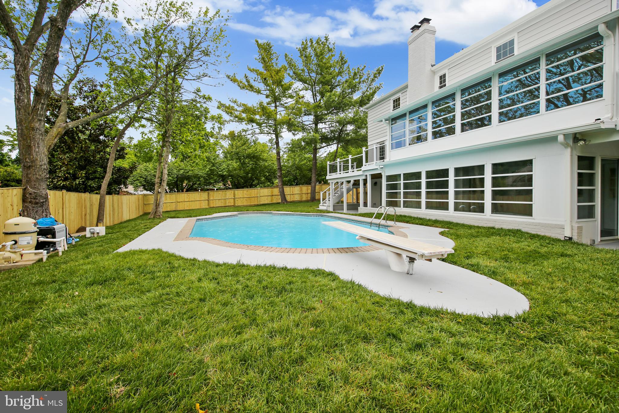 SEMINARY RIDGE - Residential