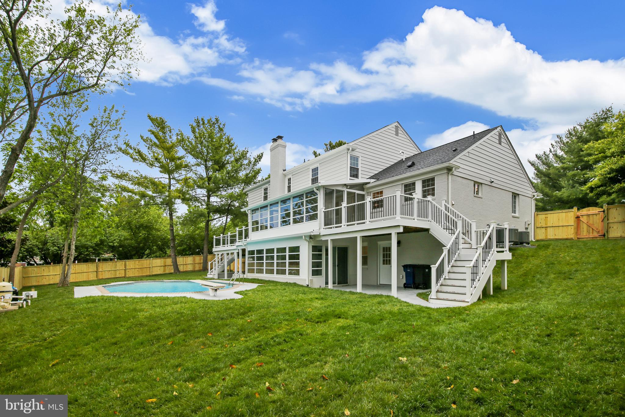 SEMINARY RIDGE - Residential
