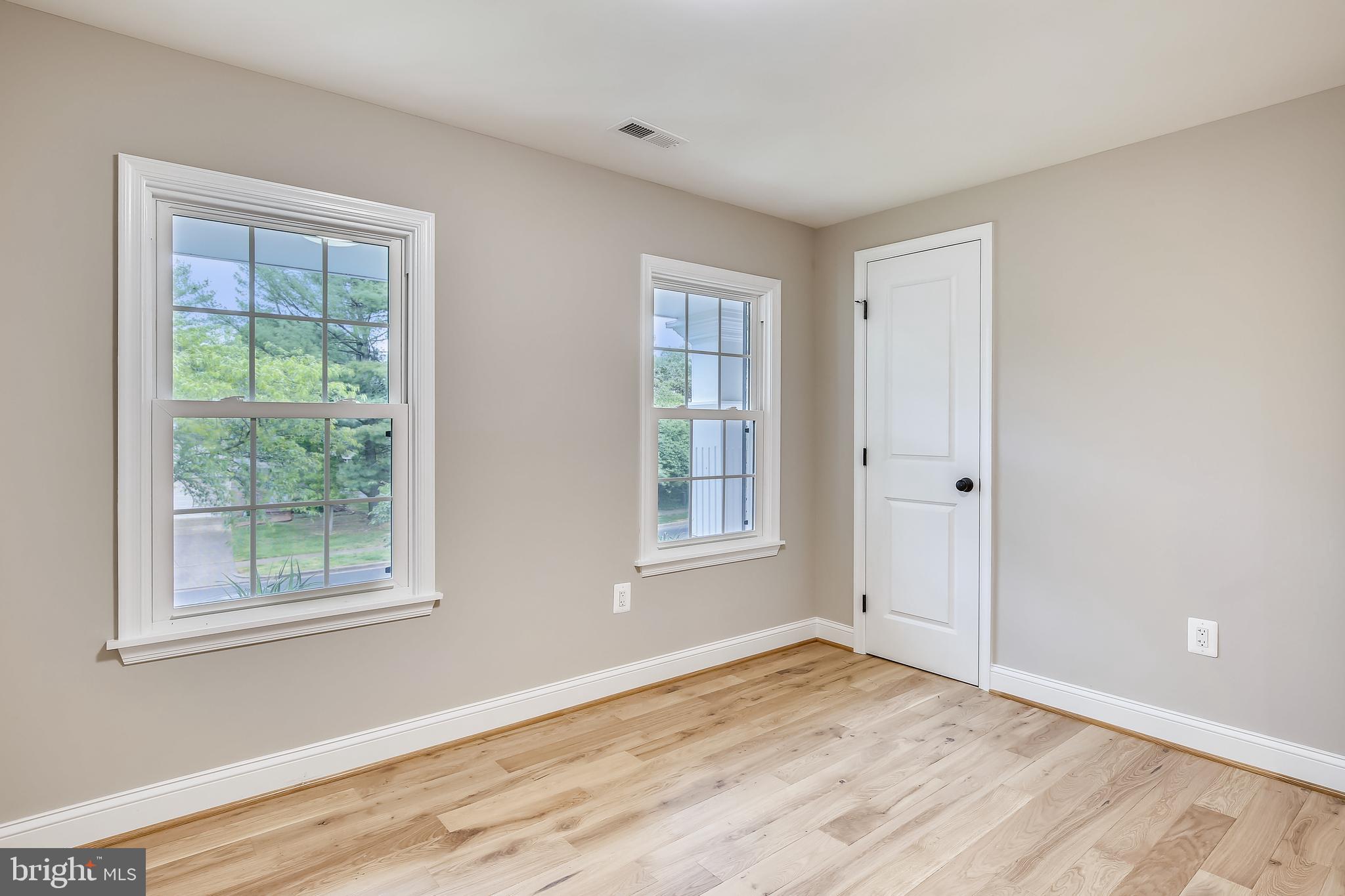 SEMINARY RIDGE - Residential