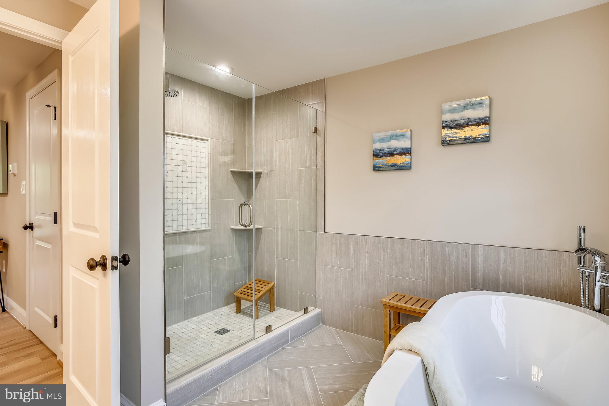 SEMINARY RIDGE - Residential