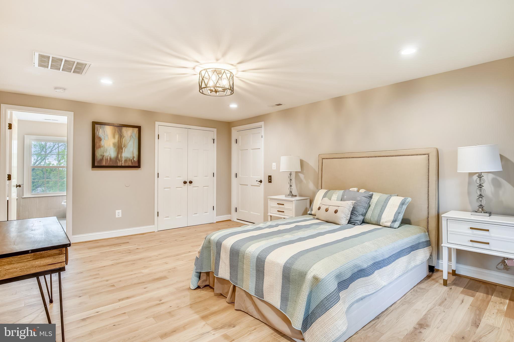 SEMINARY RIDGE - Residential