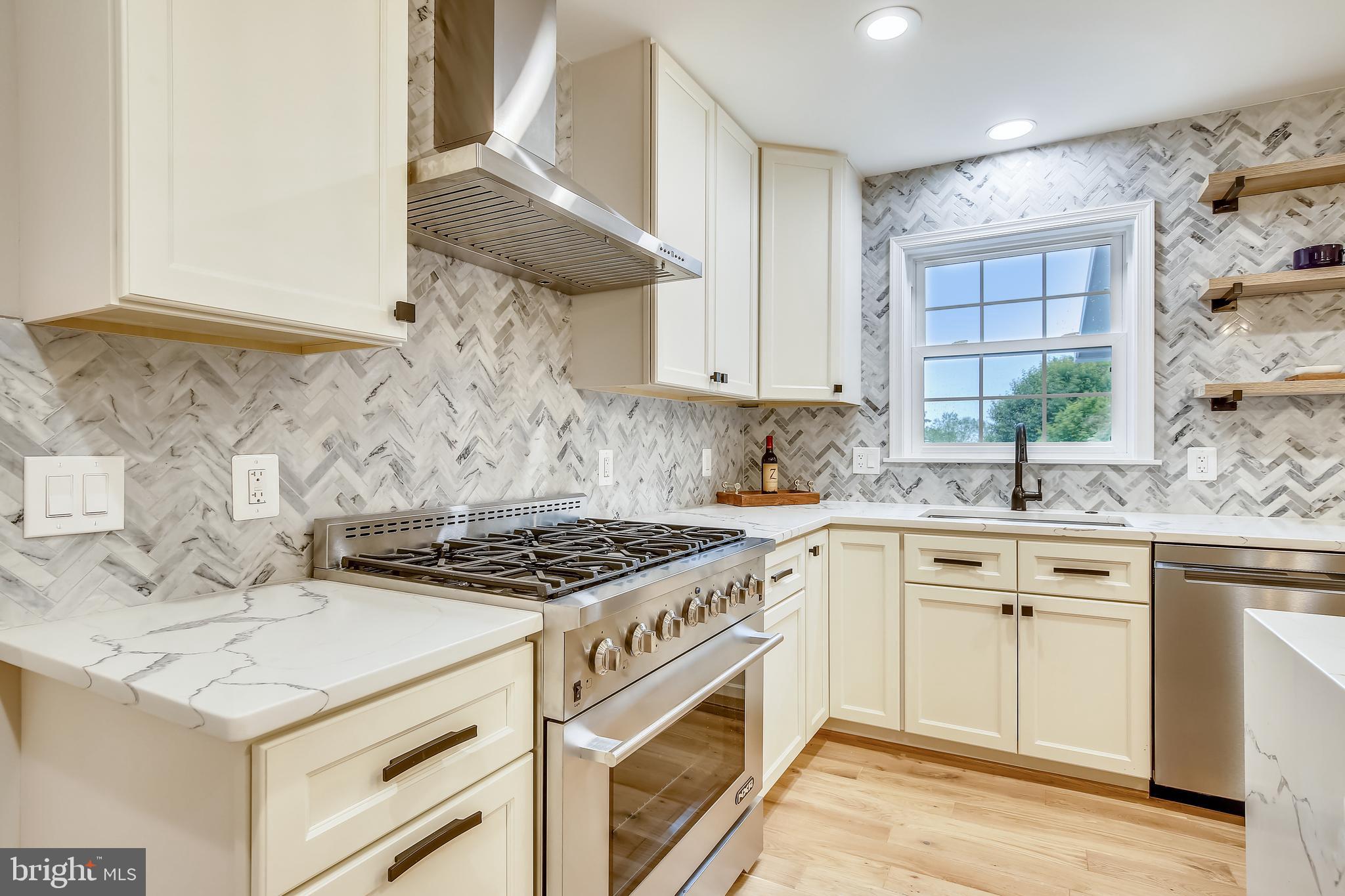 SEMINARY RIDGE - Residential