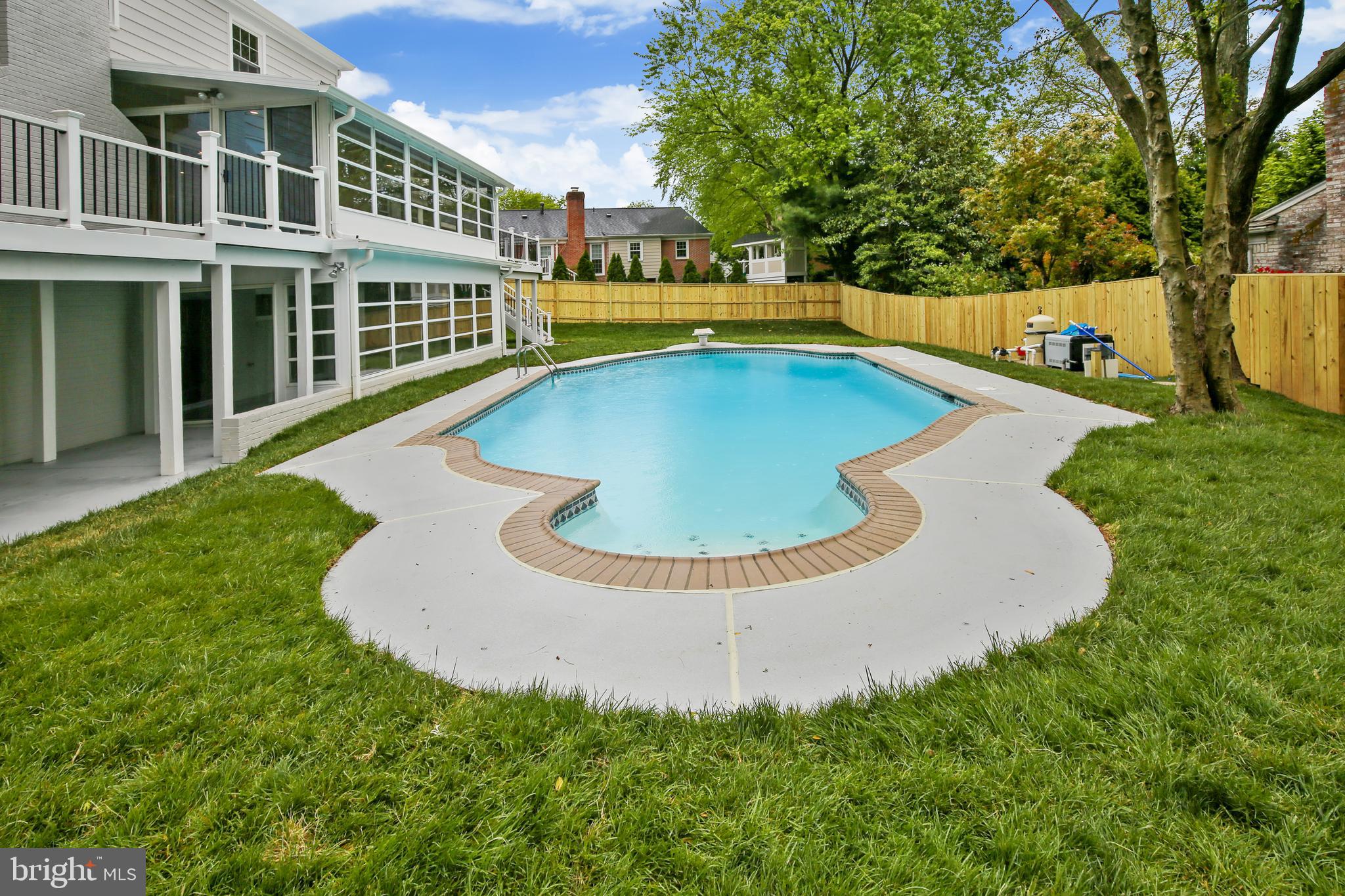 SEMINARY RIDGE - Residential
