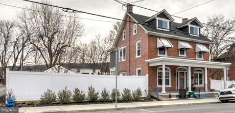 247 CHURCH AVENUE EPHRATA PA 17522