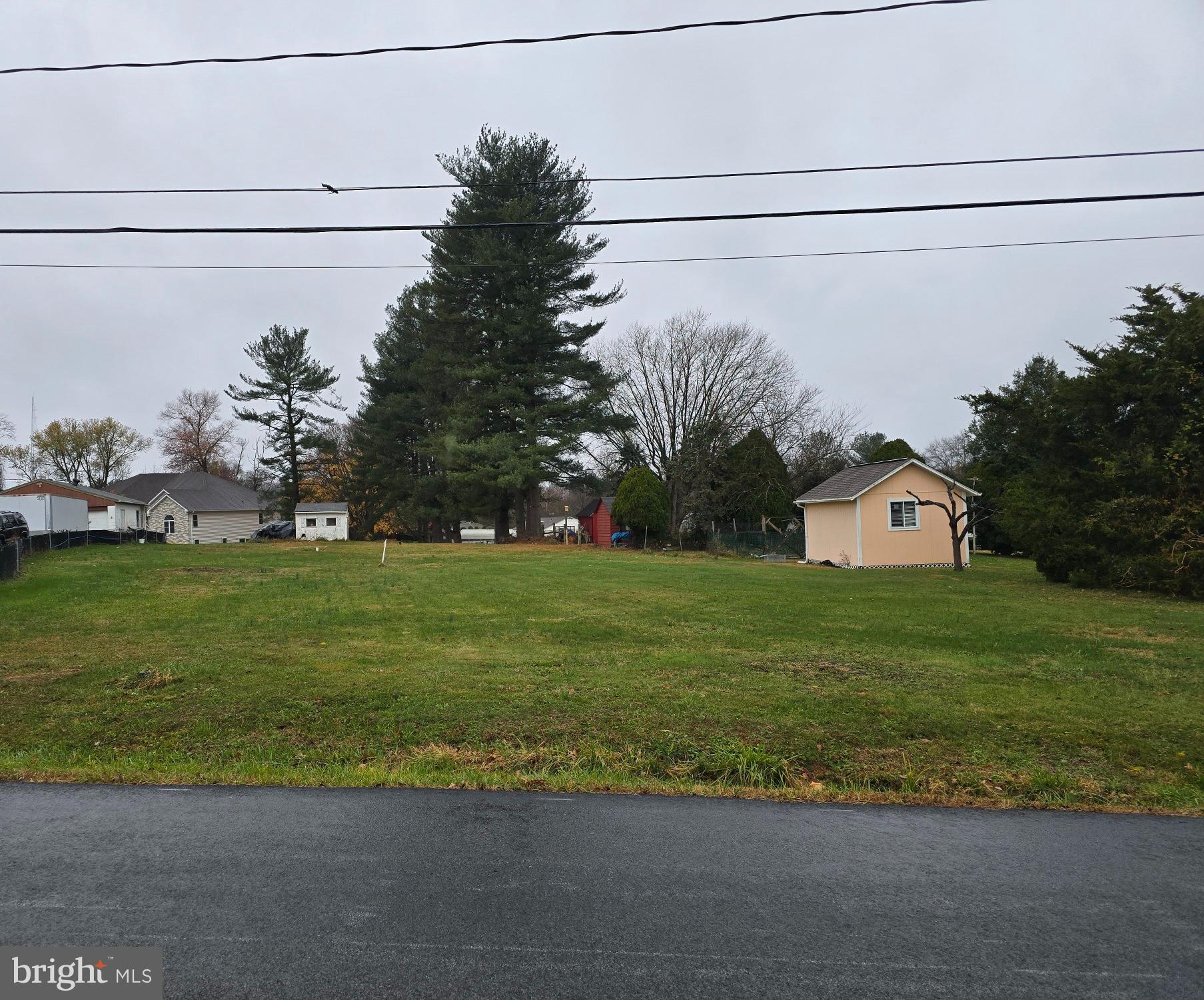 8333 GROVE ANGLE ROAD