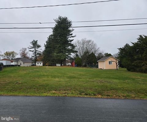 Vacant Land For Sale - 8333 Grove Angle Road<br/> Howard County, ELLICOTT CITY, MD 21043