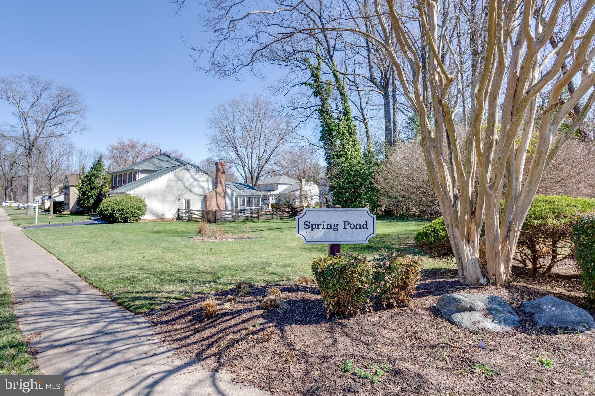 BURKE CENTRE - Residential