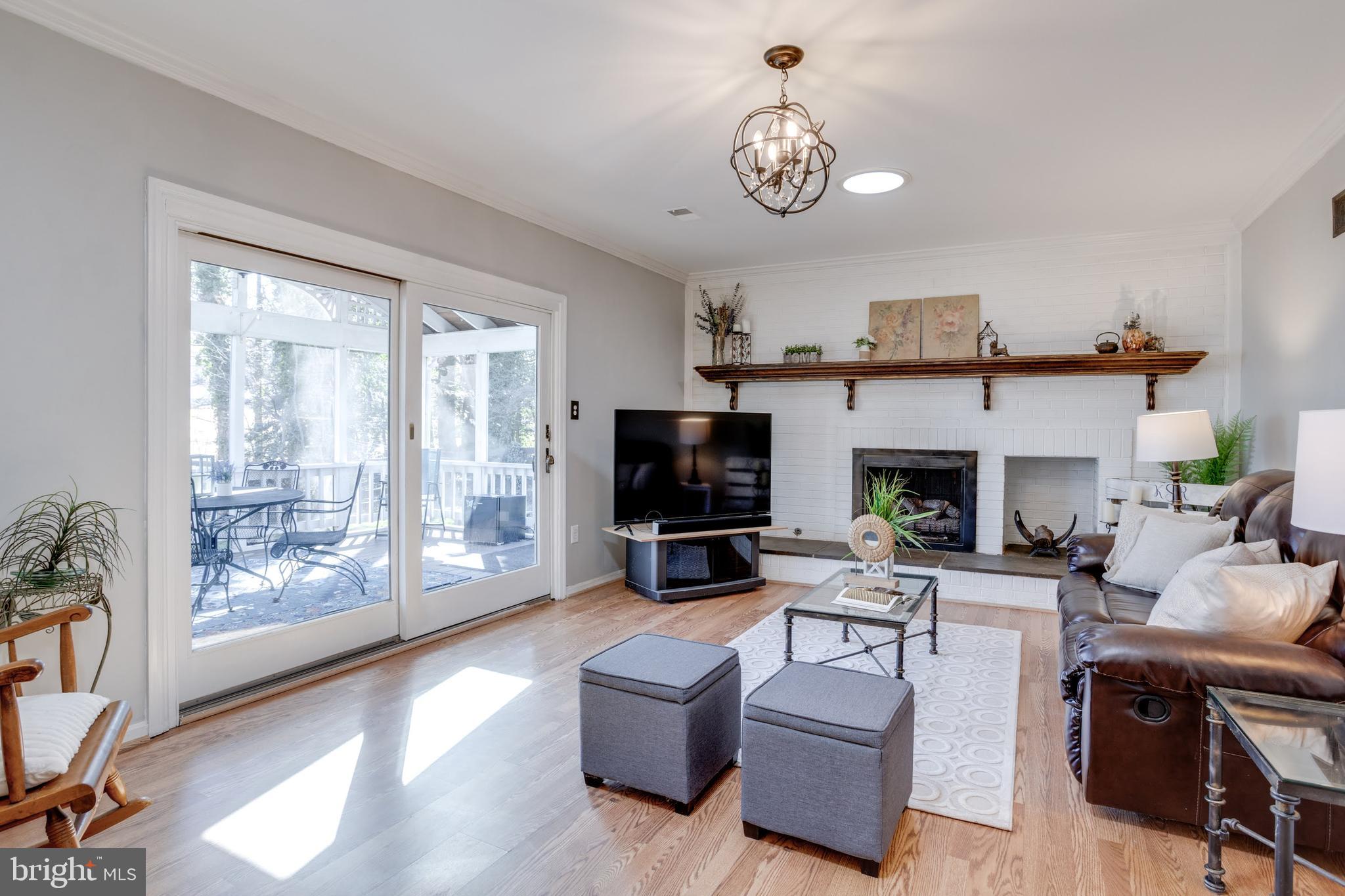 BURKE CENTRE - Residential