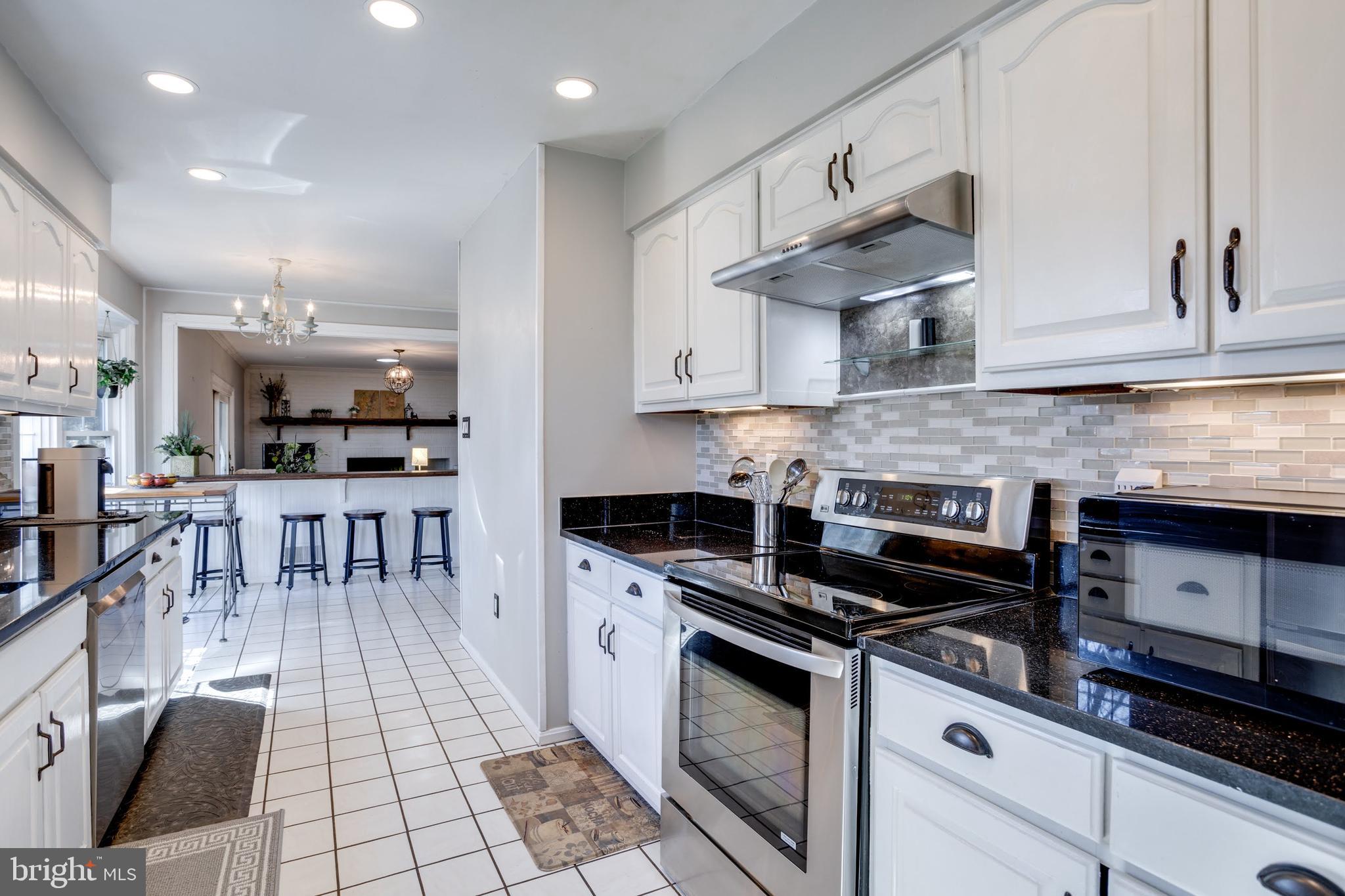 BURKE CENTRE - Residential