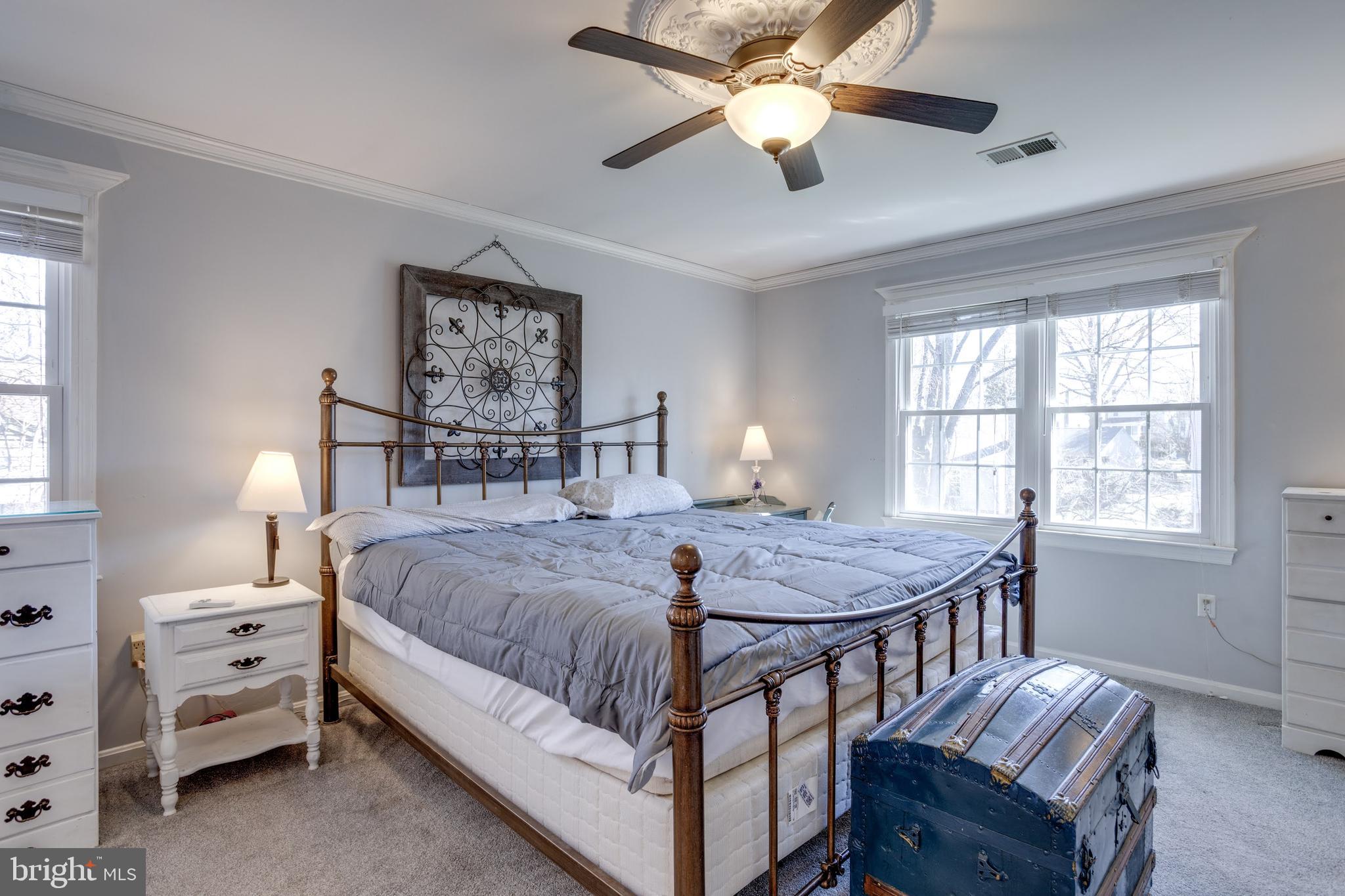 BURKE CENTRE - Residential