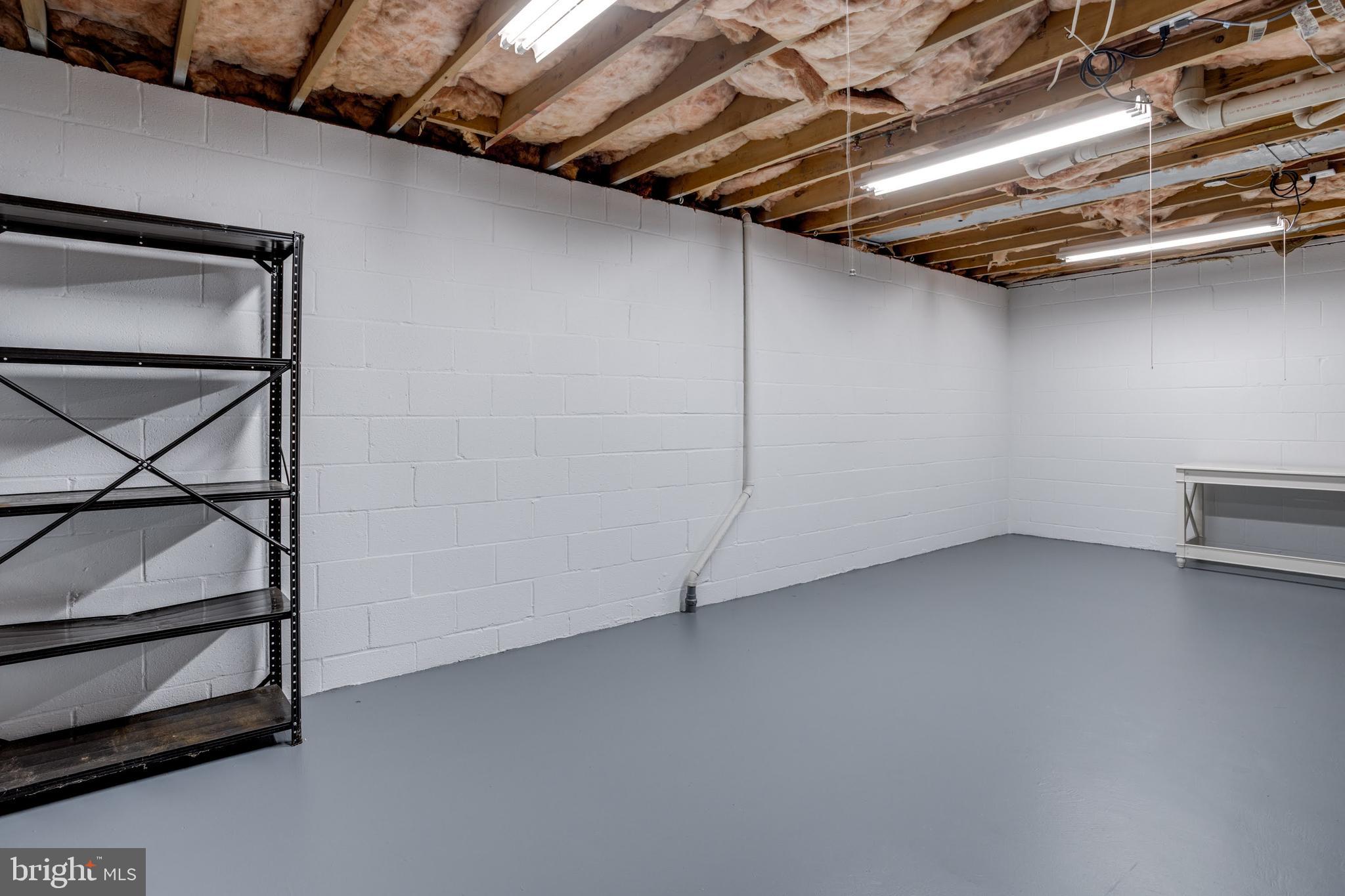 BURKE CENTRE - Residential