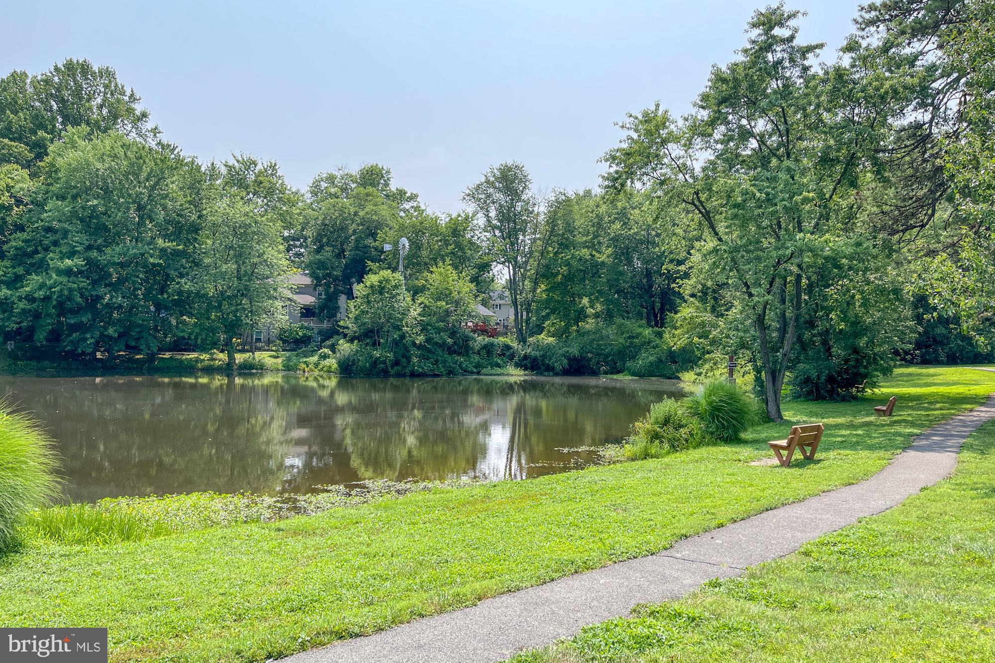 BURKE CENTRE - Residential
