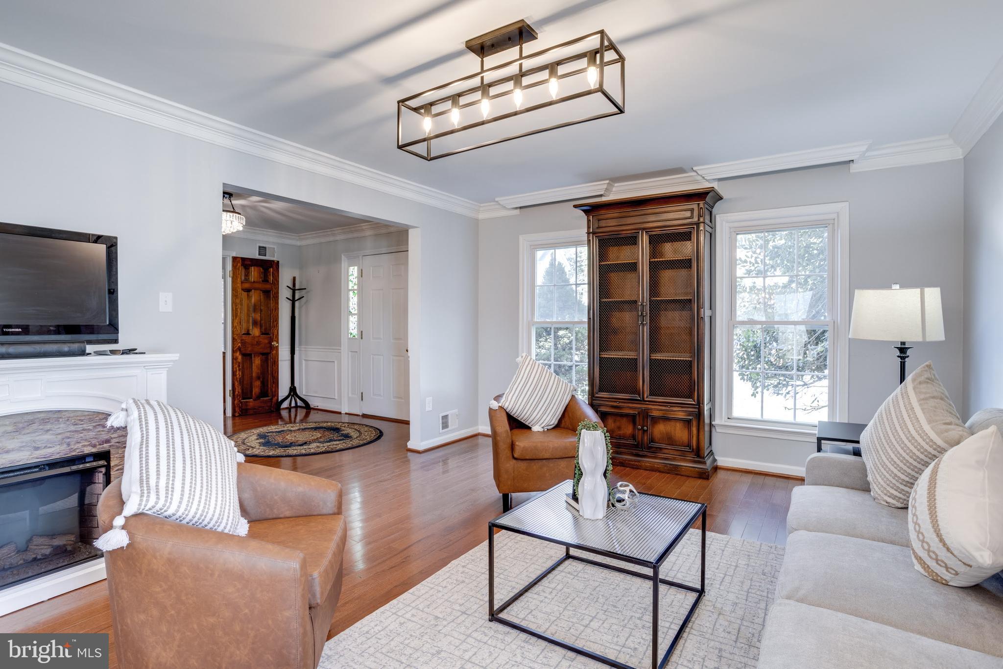 BURKE CENTRE - Residential