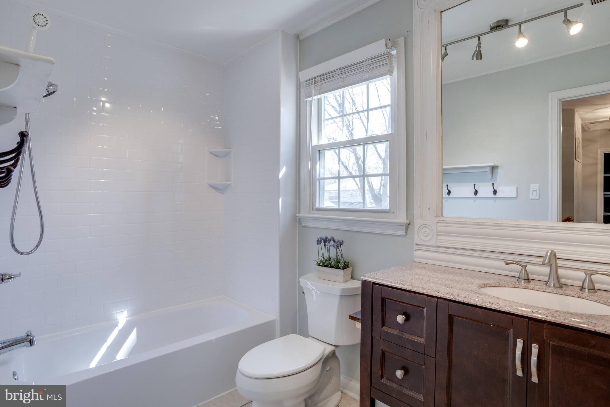 BURKE CENTRE - Residential