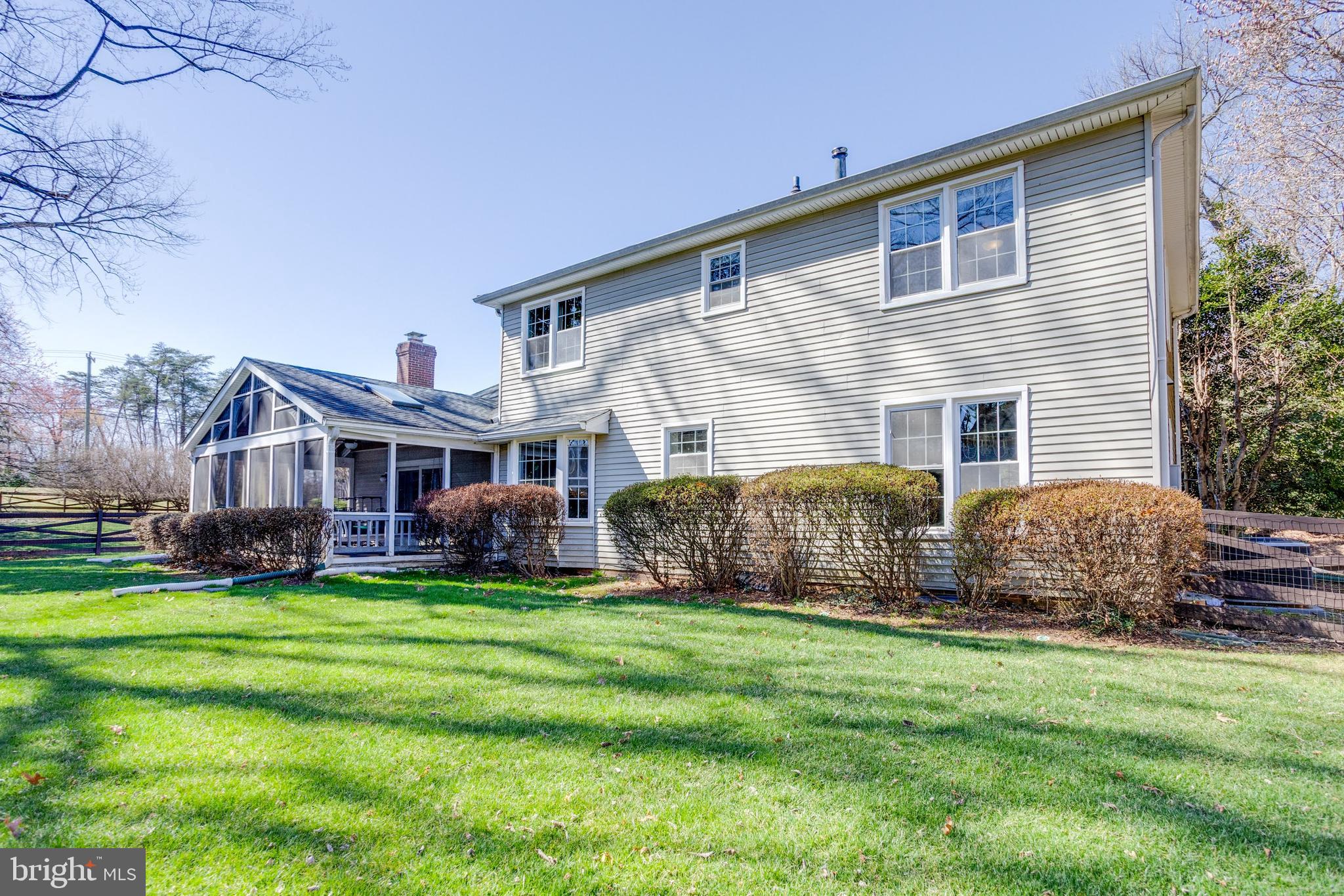 BURKE CENTRE - Residential