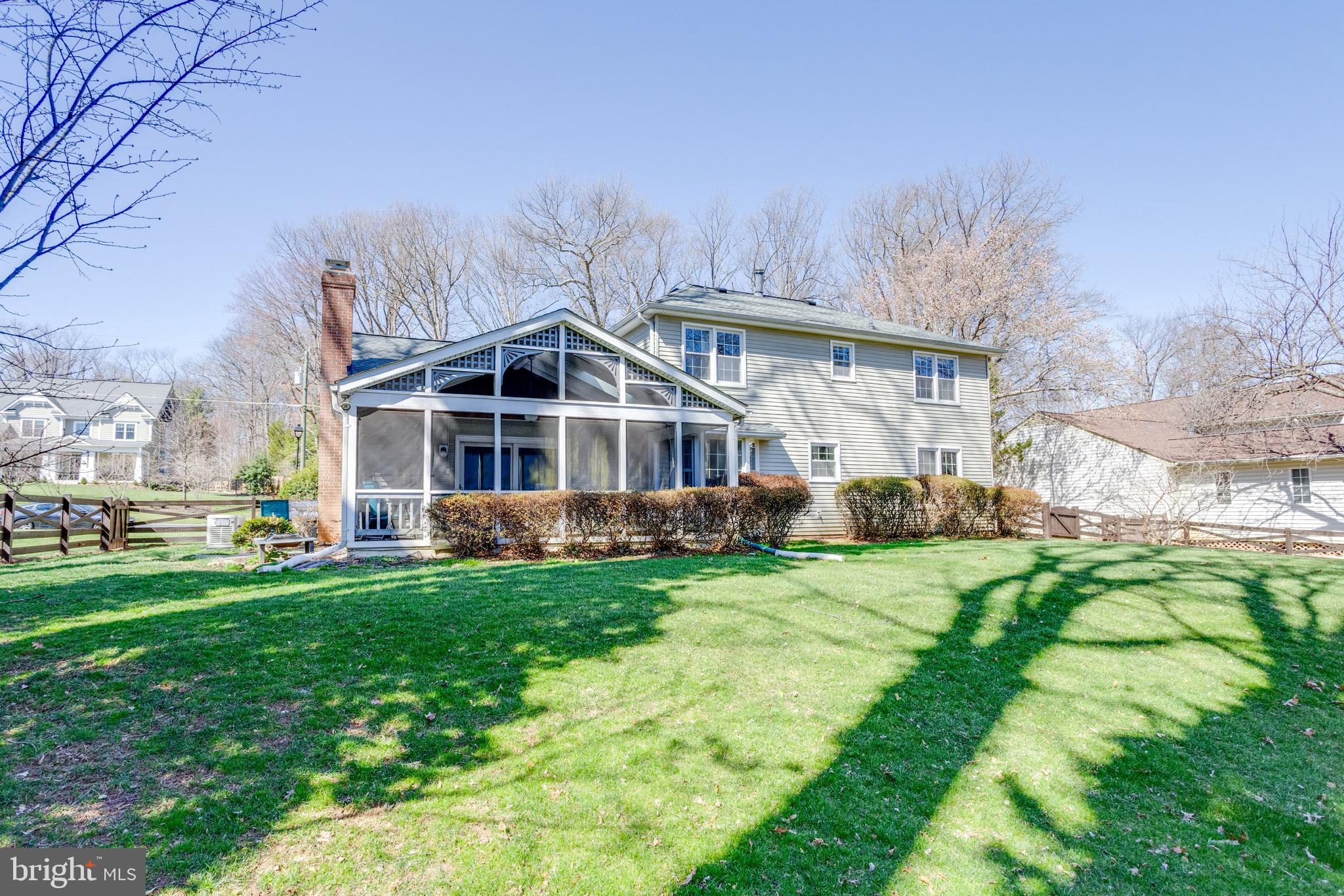 BURKE CENTRE - Residential