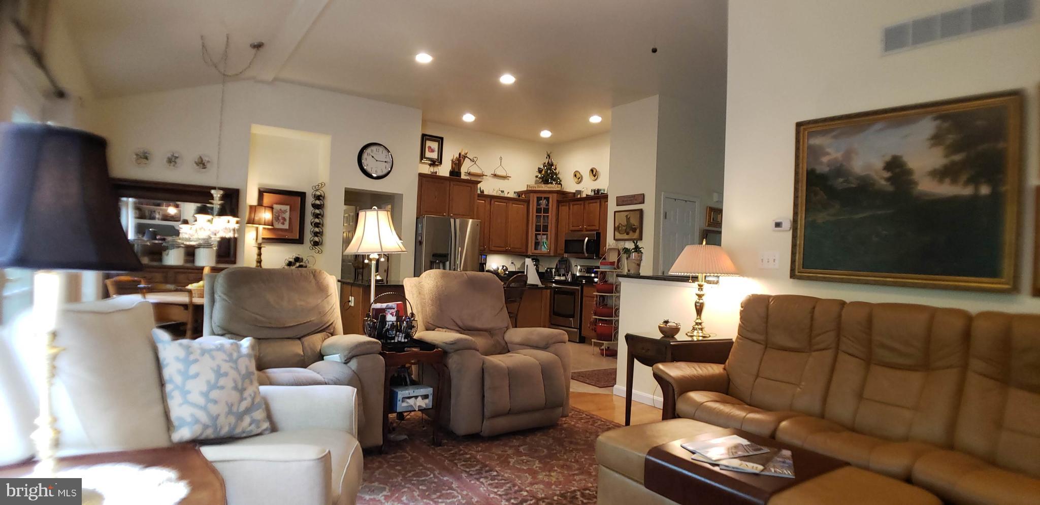 LAKE HOLIDAY ESTATES - Residential