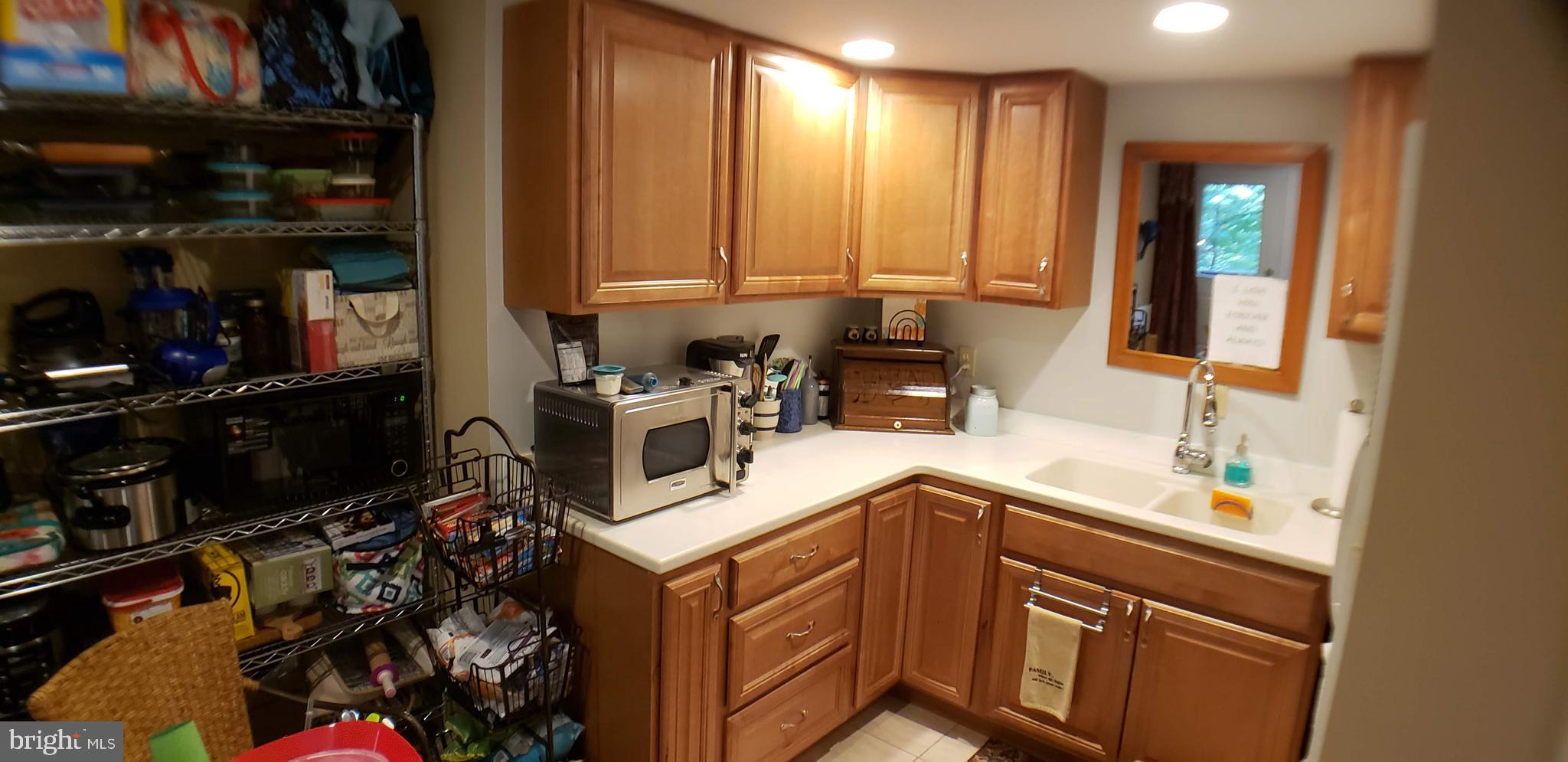 LAKE HOLIDAY ESTATES - Residential