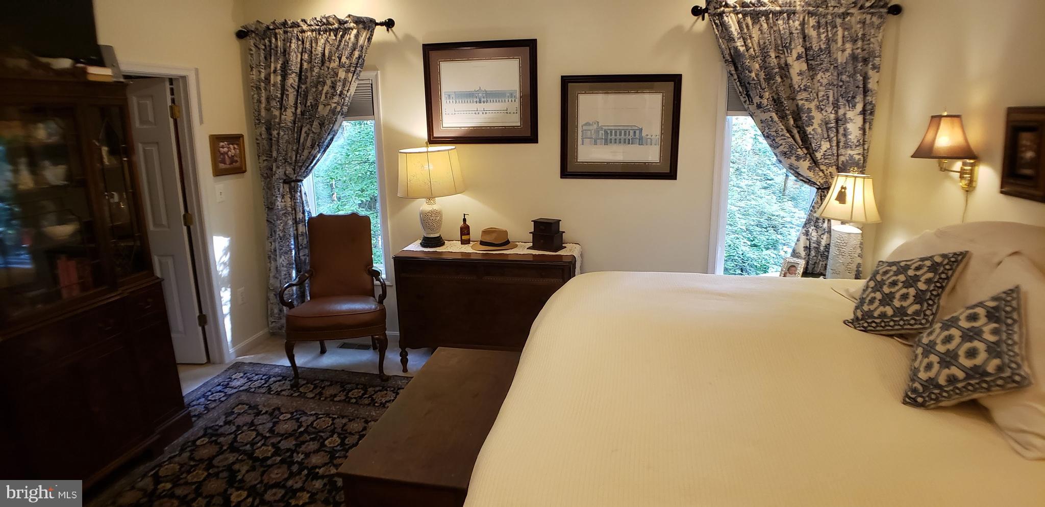 LAKE HOLIDAY ESTATES - Residential