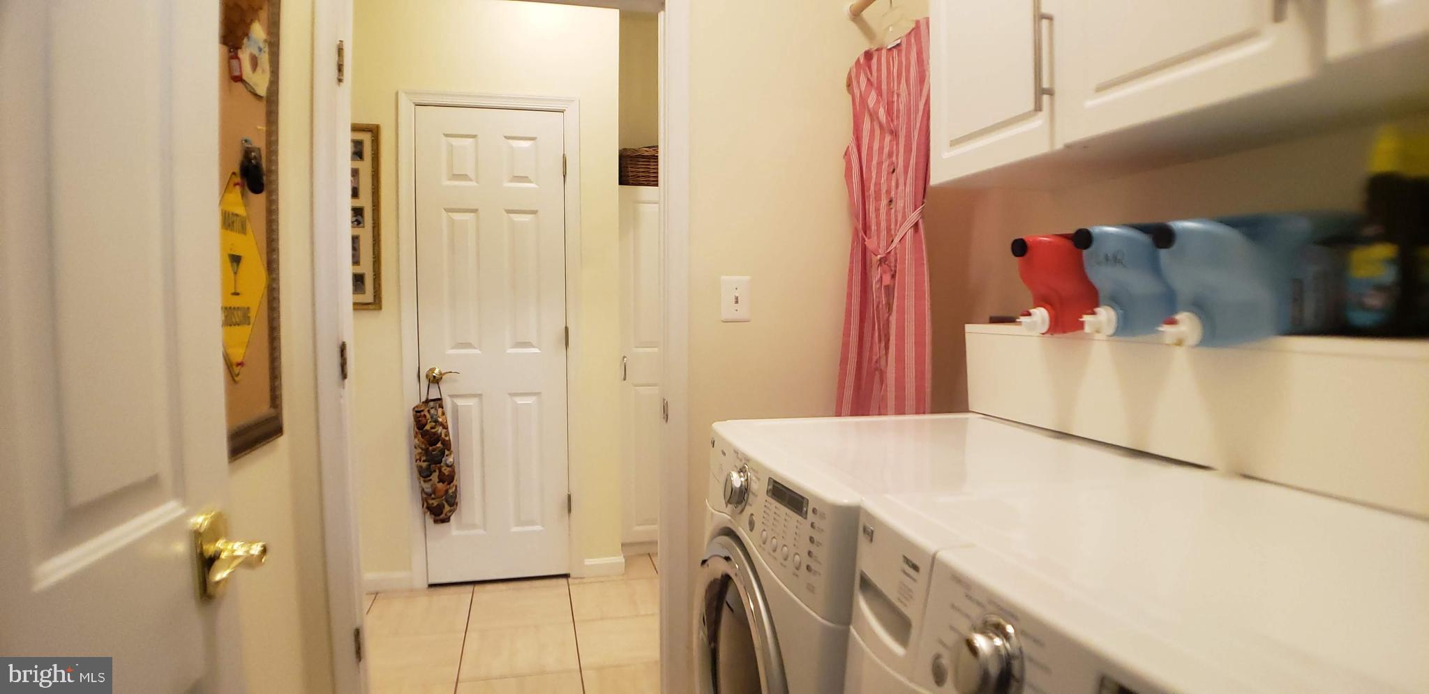 LAKE HOLIDAY ESTATES - Residential