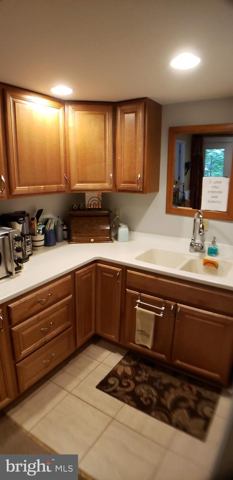 LAKE HOLIDAY ESTATES - Residential