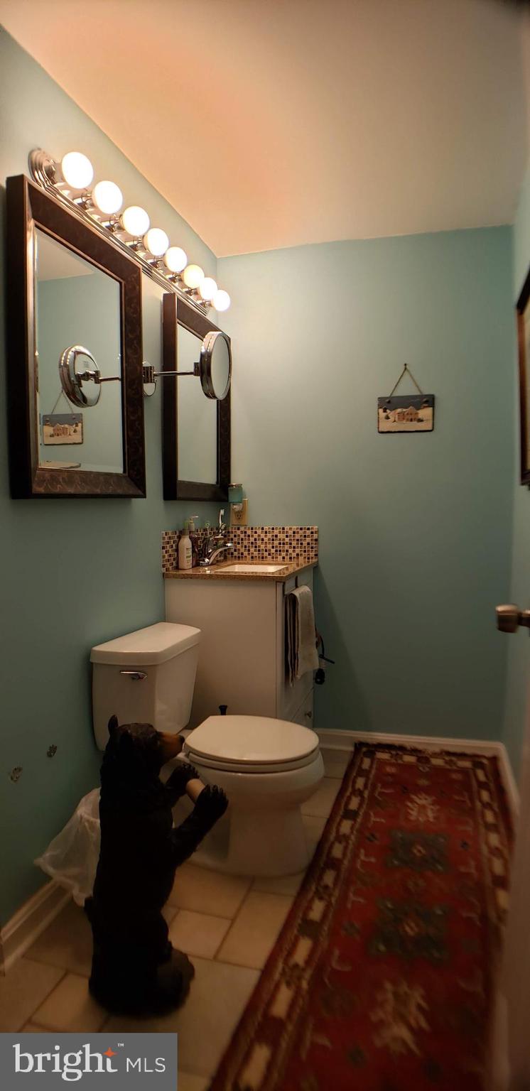 LAKE HOLIDAY ESTATES - Residential