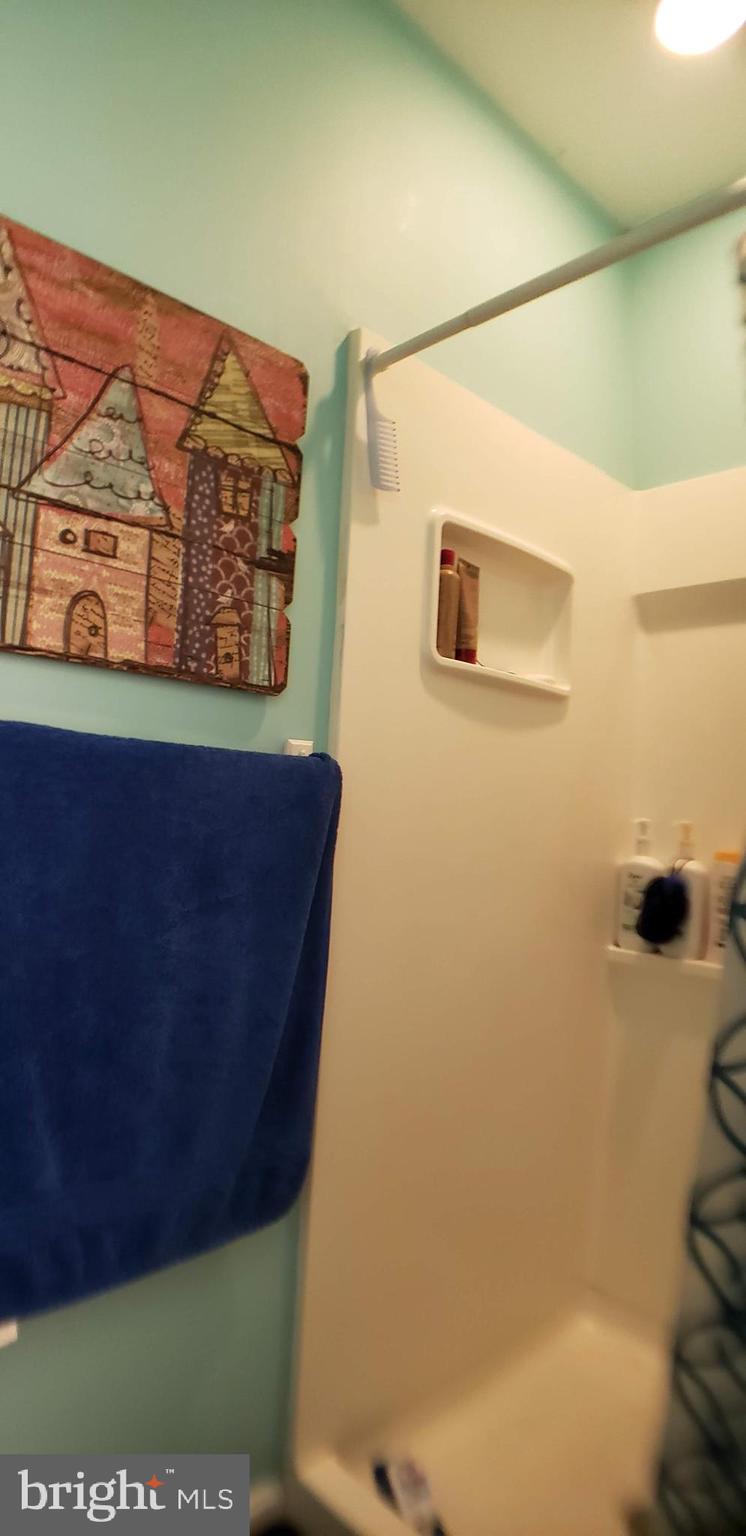 LAKE HOLIDAY ESTATES - Residential