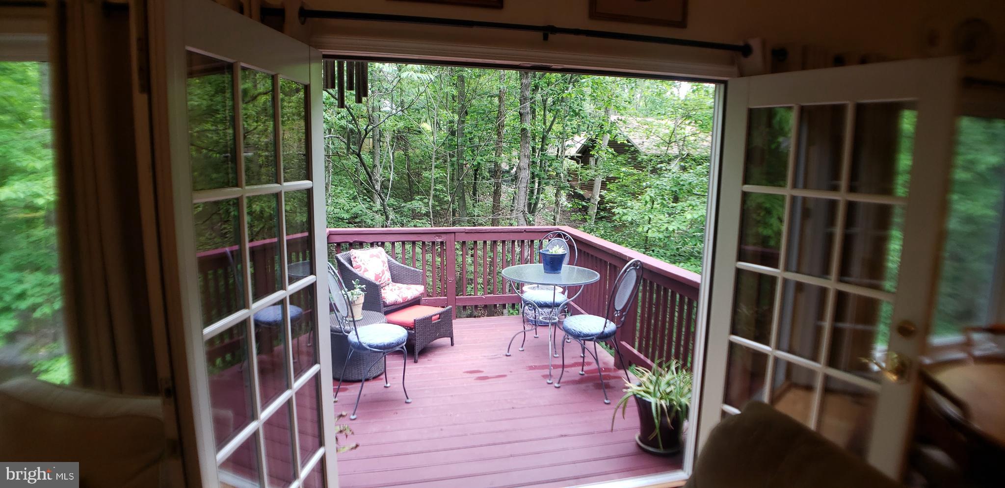 LAKE HOLIDAY ESTATES - Residential