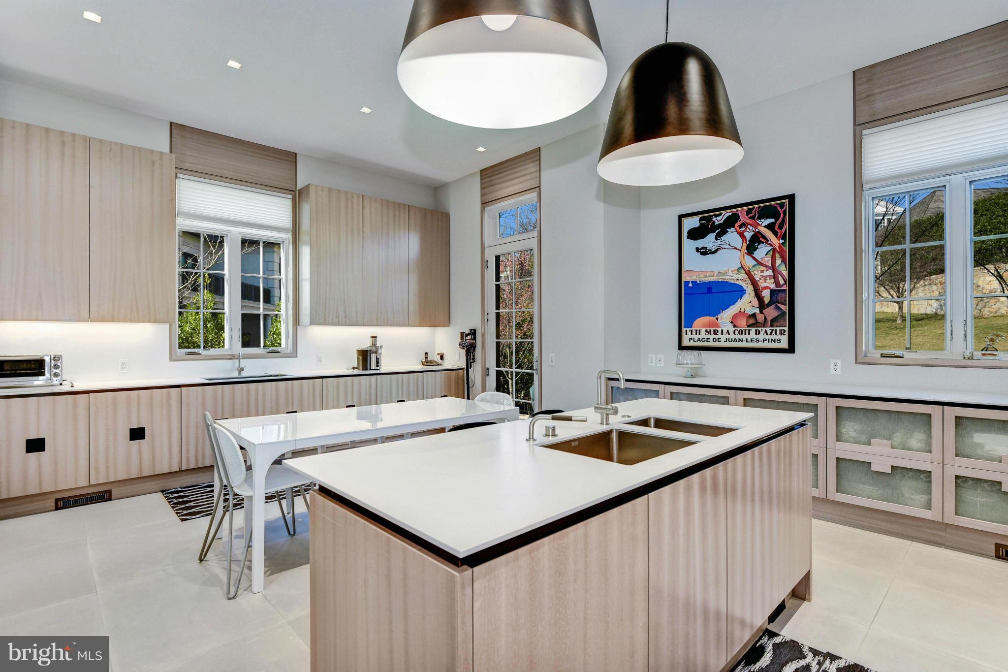 PHILLIPS PARK - Residential
