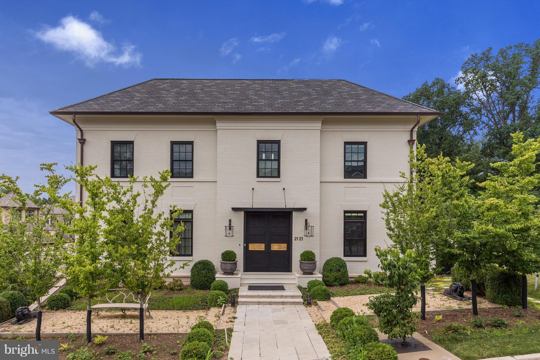 PHILLIPS PARK - Residential
