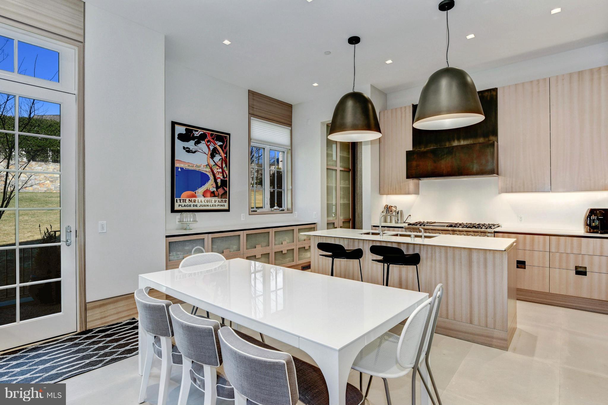 PHILLIPS PARK - Residential