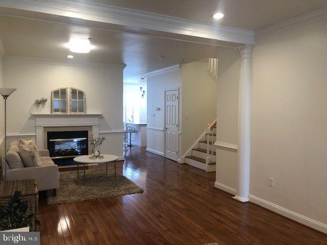 141 MEADOW VIEW LANE