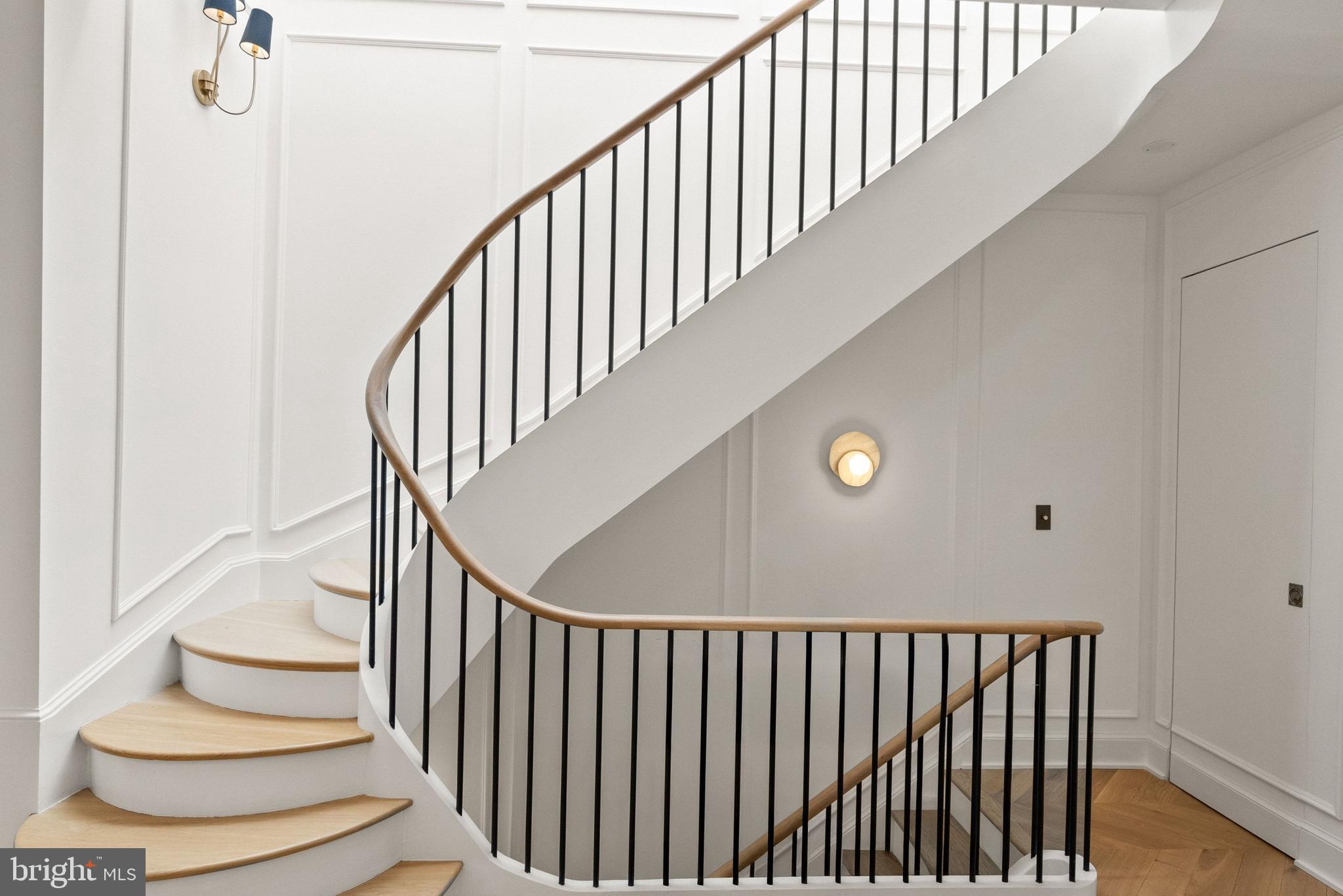 LOGAN CIRCLE - Residential