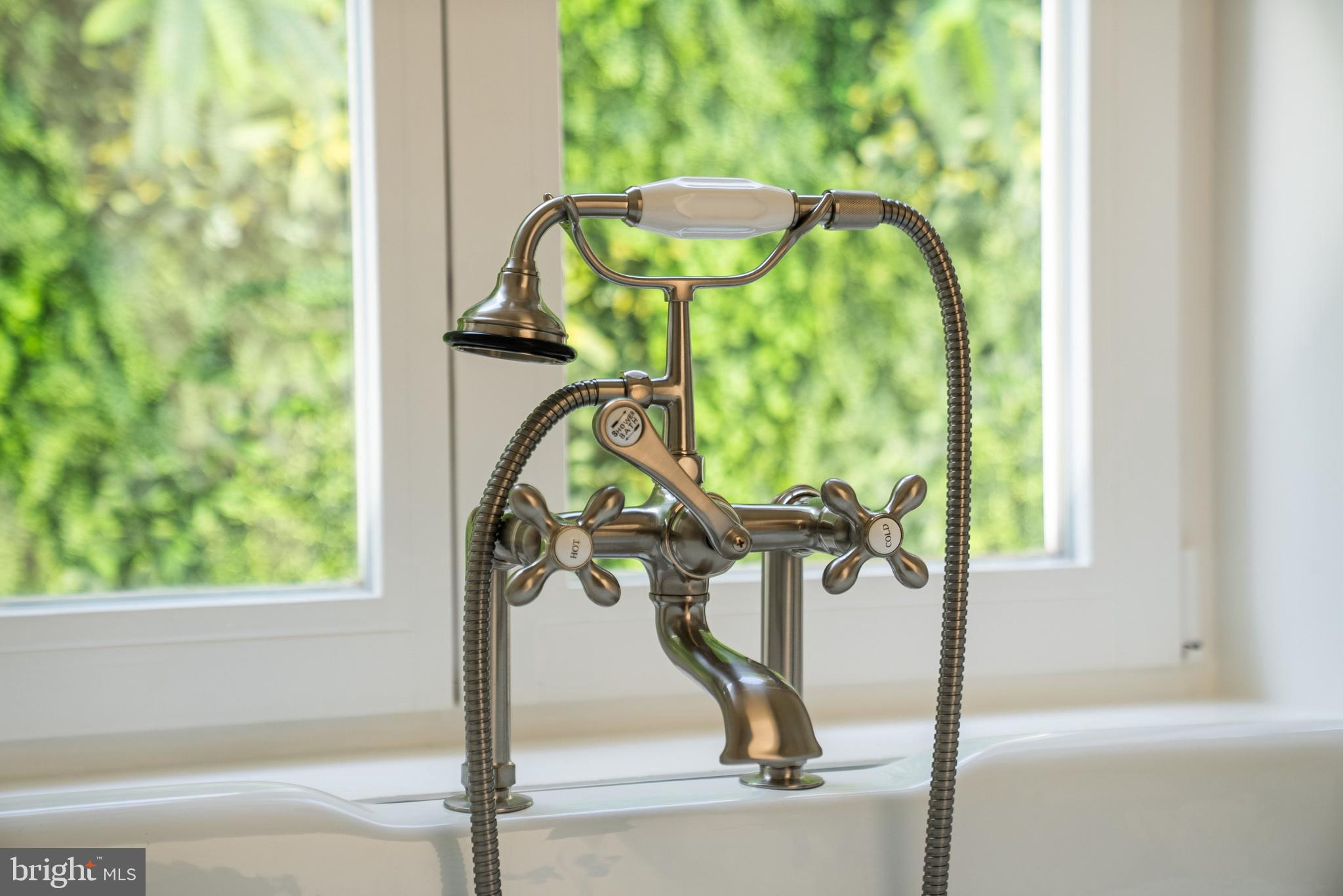 LOGAN CIRCLE - Residential