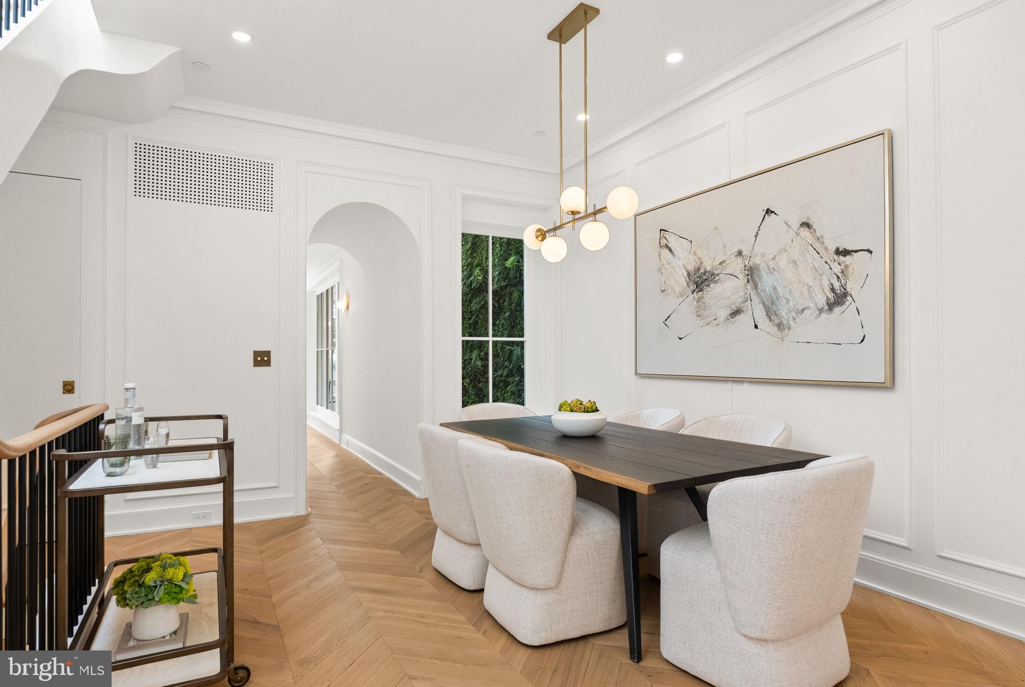 LOGAN CIRCLE - Residential