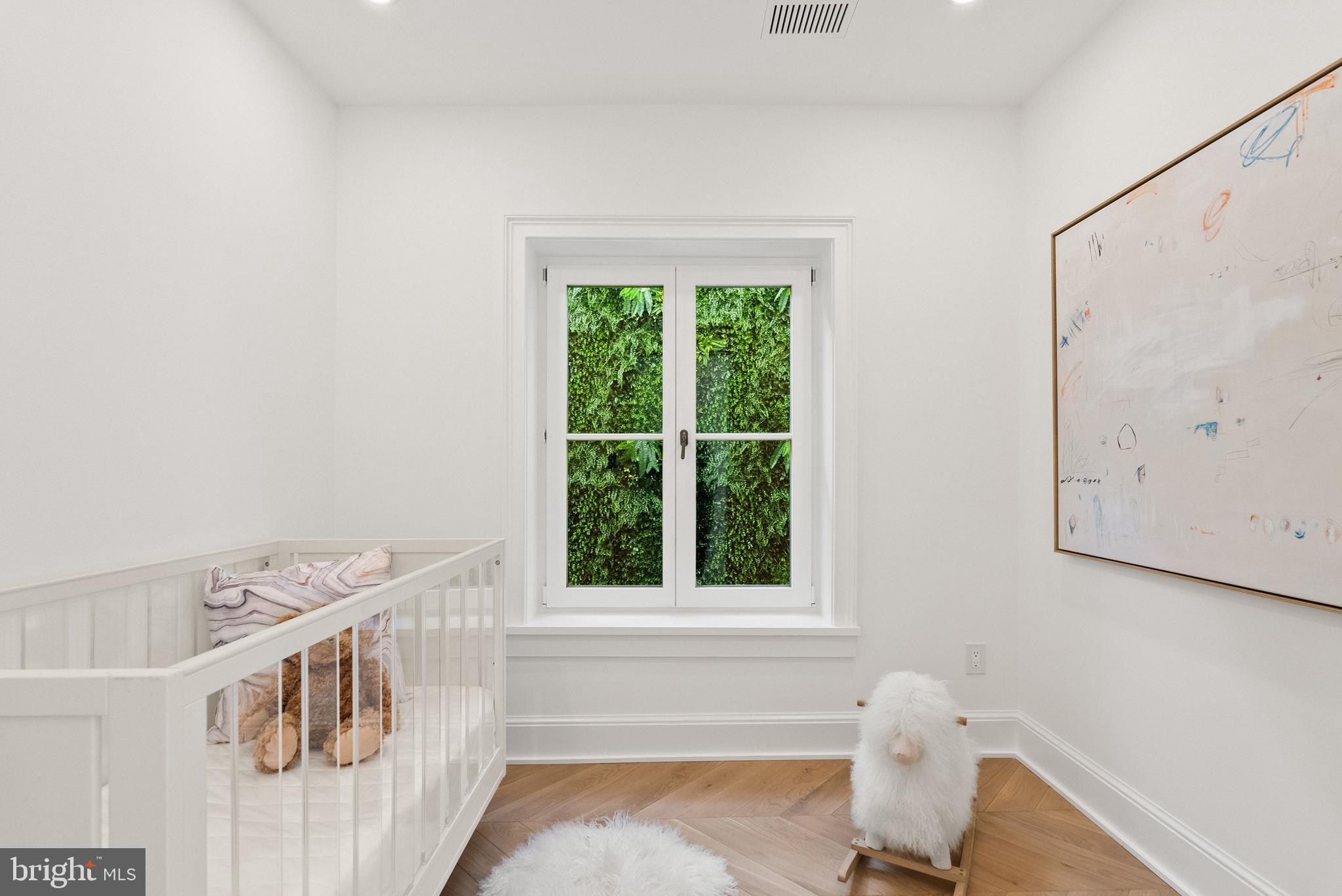 LOGAN CIRCLE - Residential