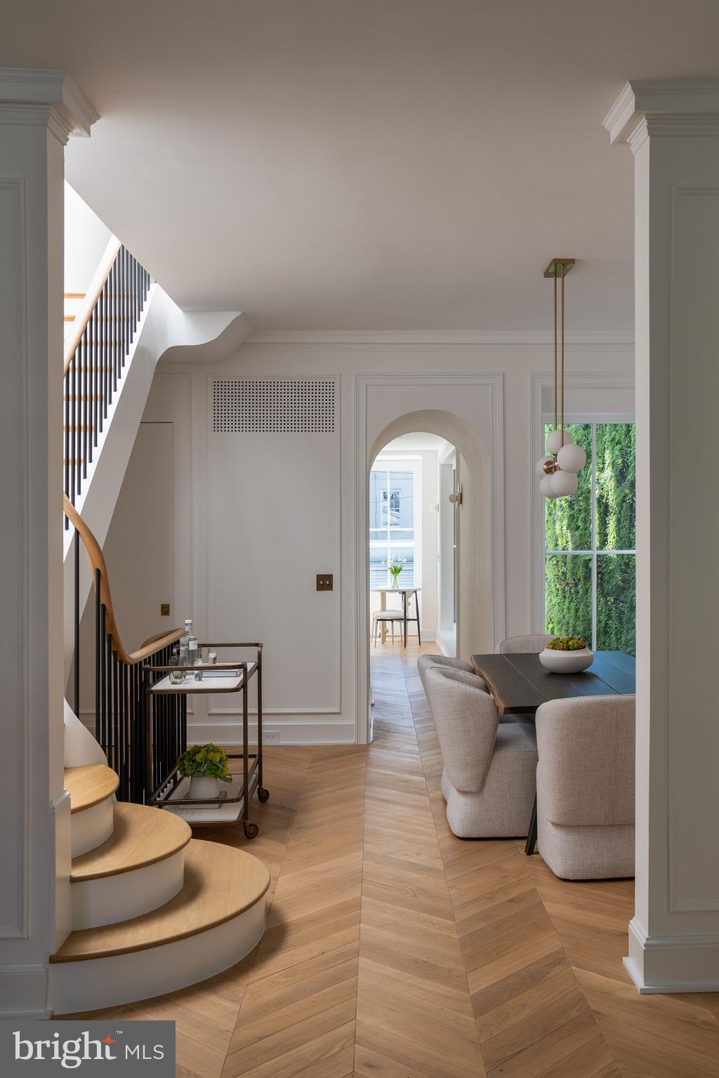 LOGAN CIRCLE - Residential