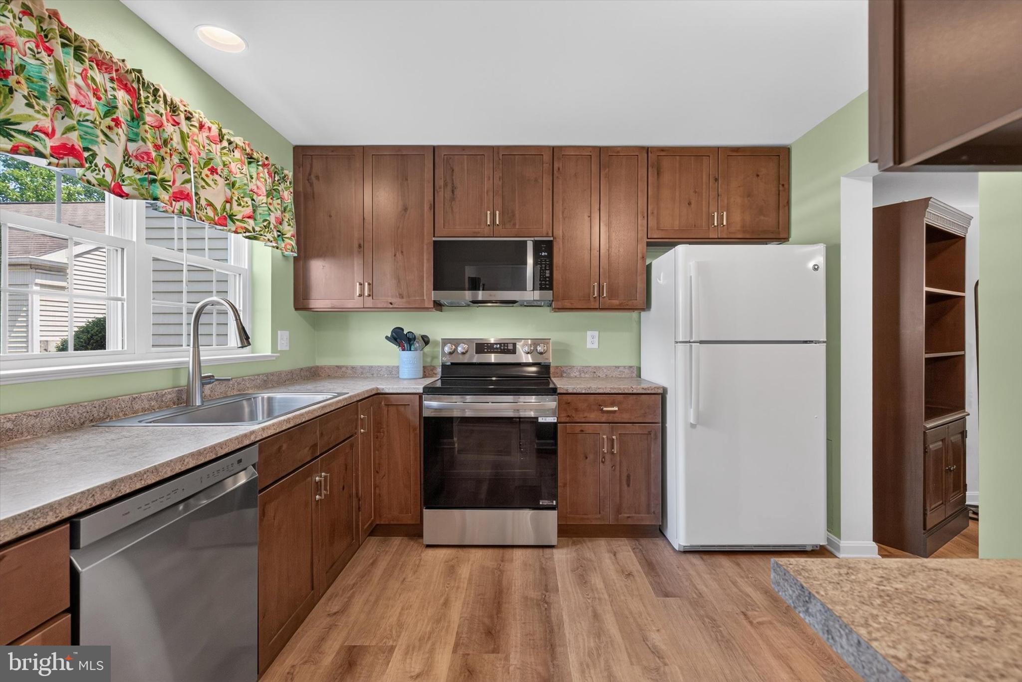2122 WEXFORD ROAD