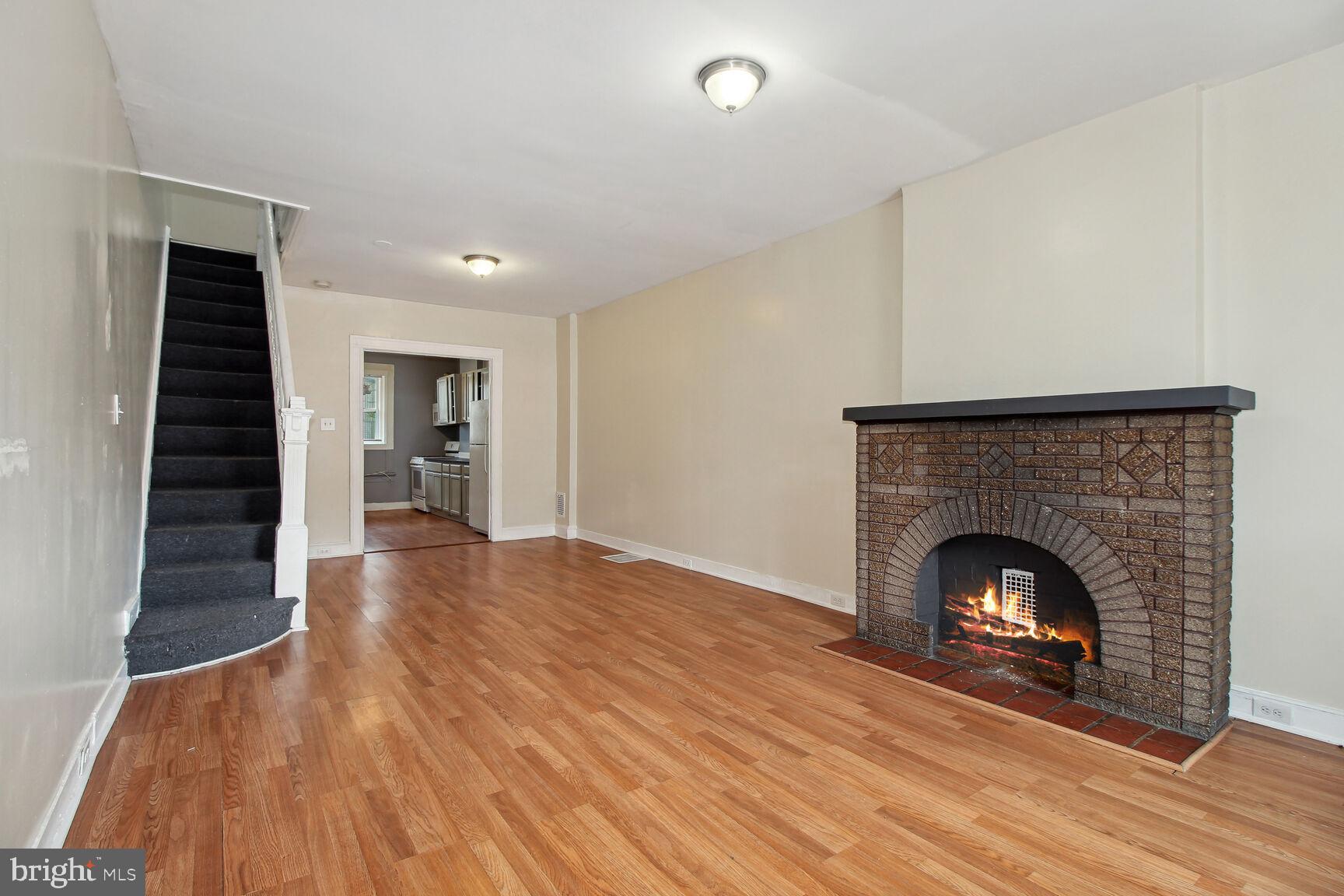 EAST BALTIMORE MIDWAY - Residential