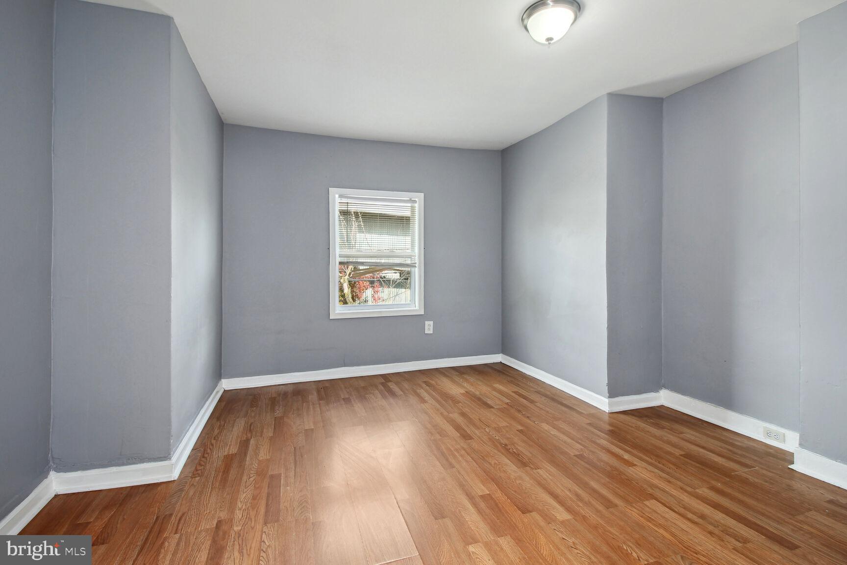 EAST BALTIMORE MIDWAY - Residential