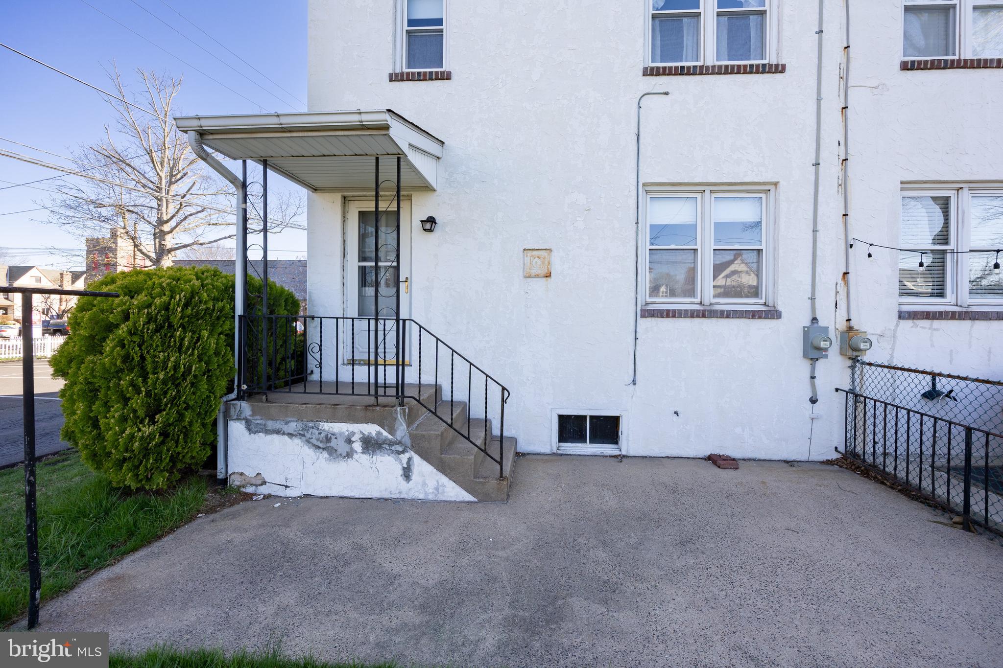 LANSDALE - Residential