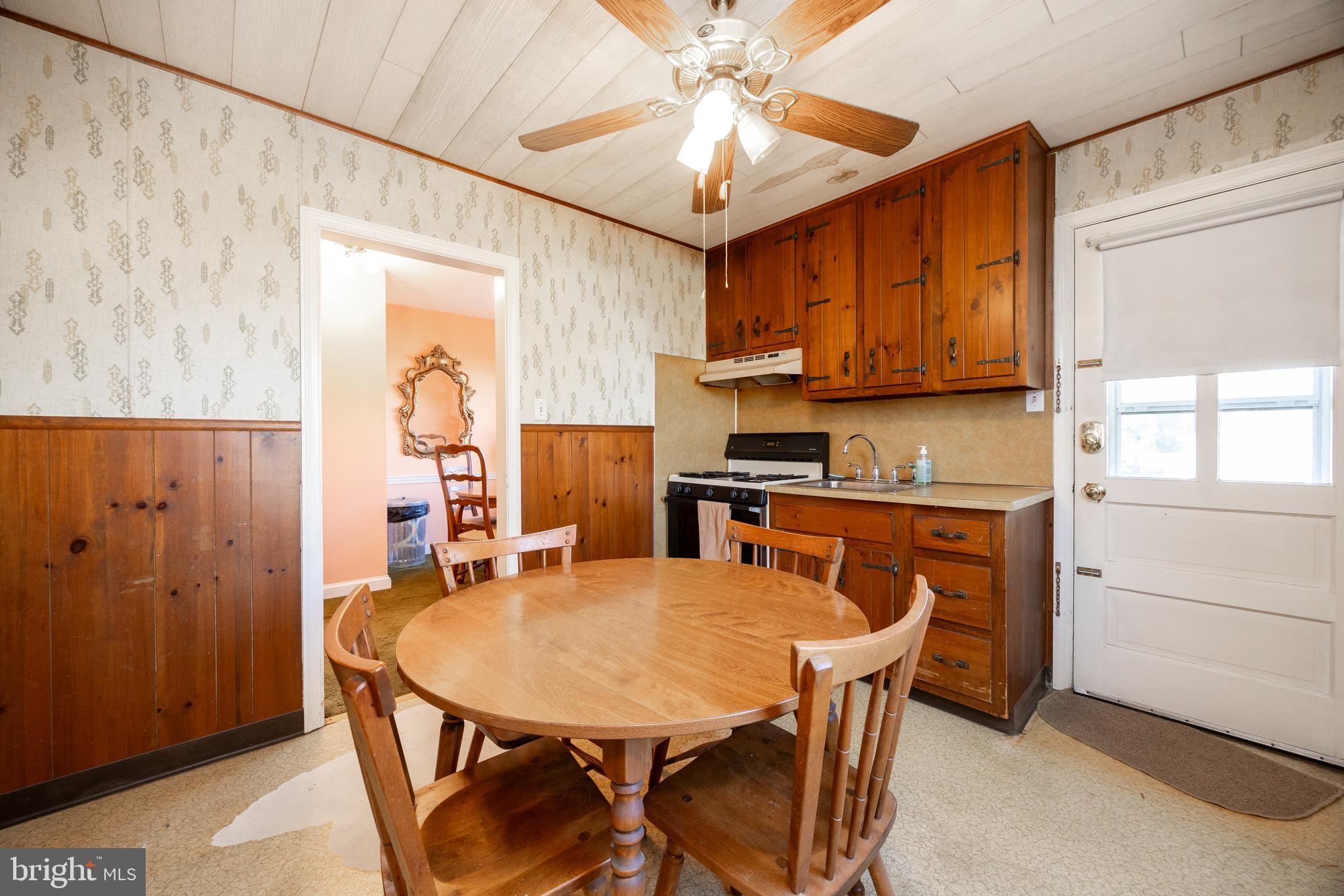 LANSDALE - Residential