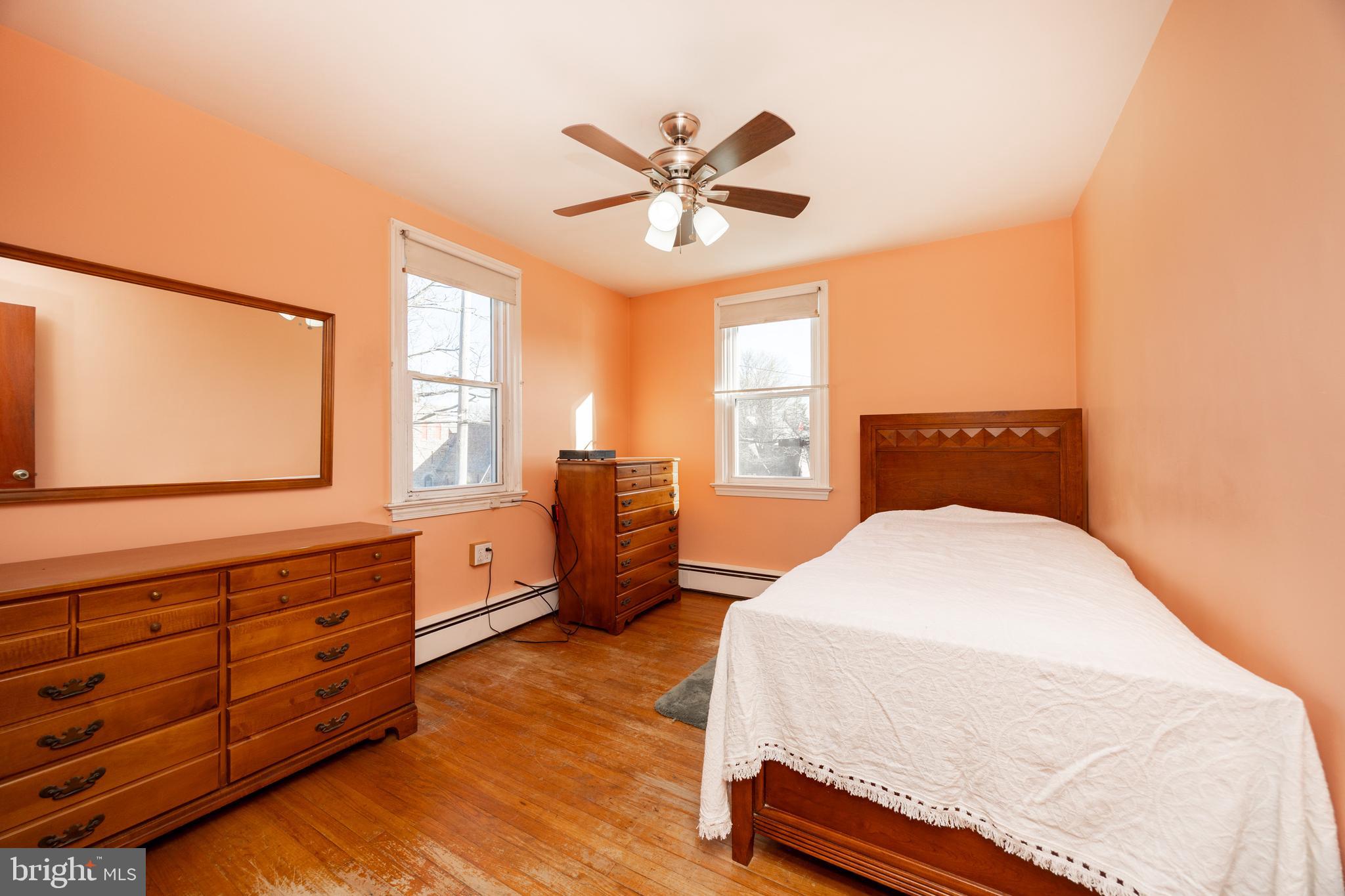 LANSDALE - Residential